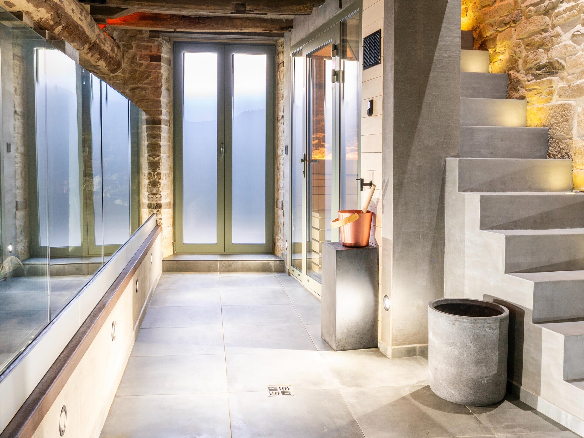 Romantisch wellnesshuis met sauna en jacuzzi in Sainte-Cécile - foto 17