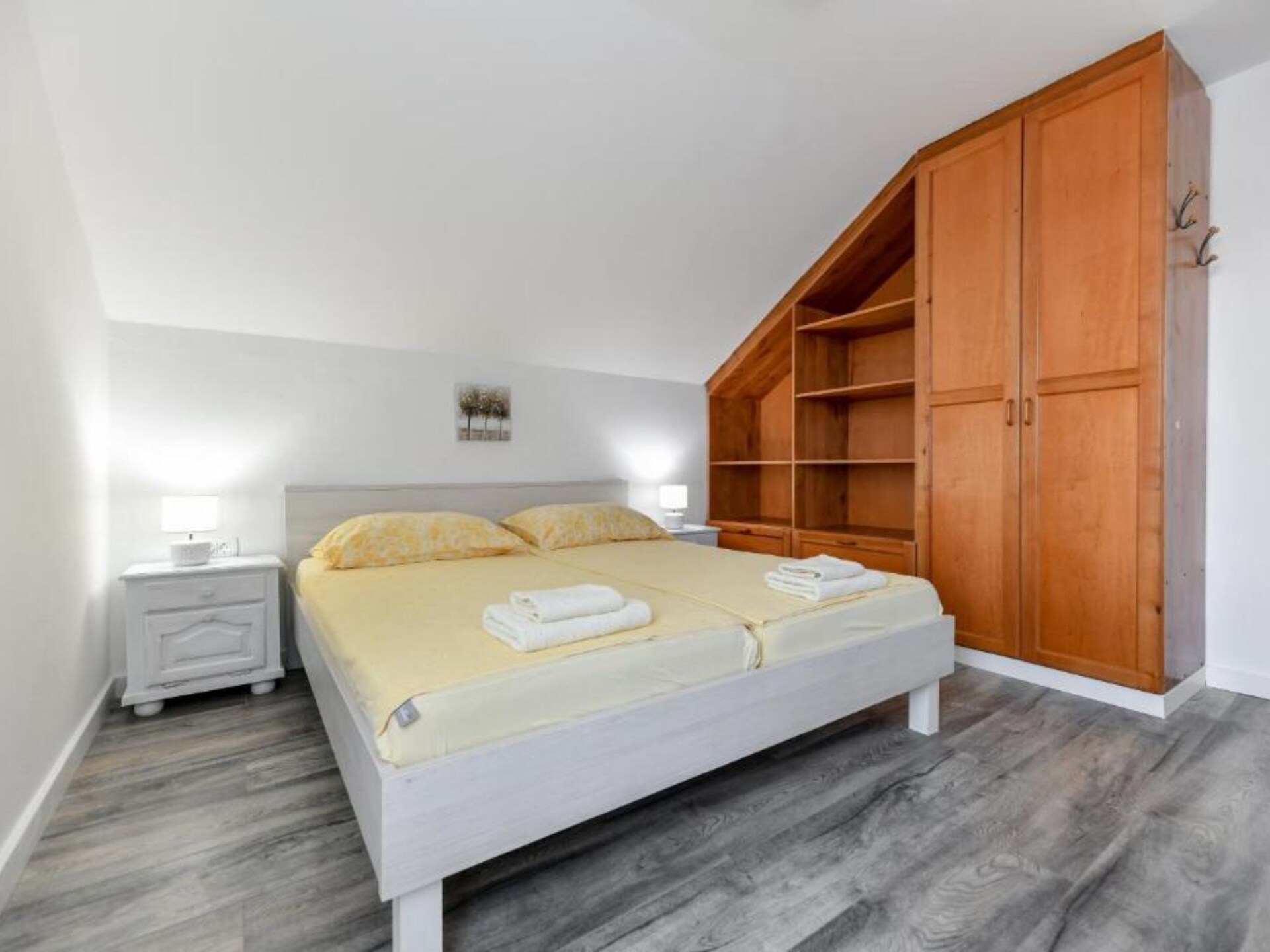 Ruime vier-slaapkamer villa met hot tub op 200 meter van zee in Pašman - foto 7