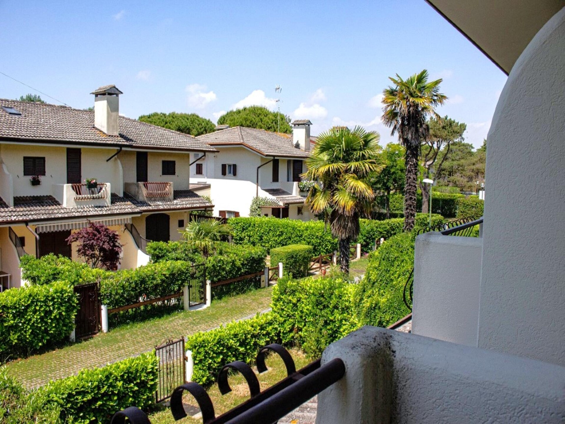 Villa met zwembad en tuin op 350m van strand in Porto Santa Margherita - foto 16