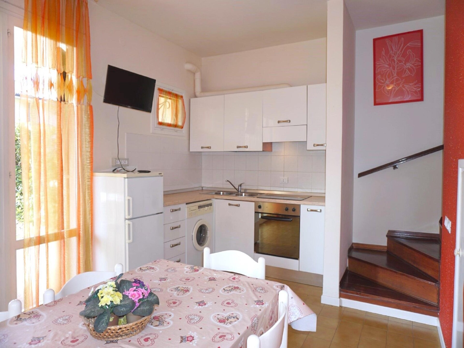 Villa met zwembad en tuin op 350m van strand in Porto Santa Margherita - foto 3