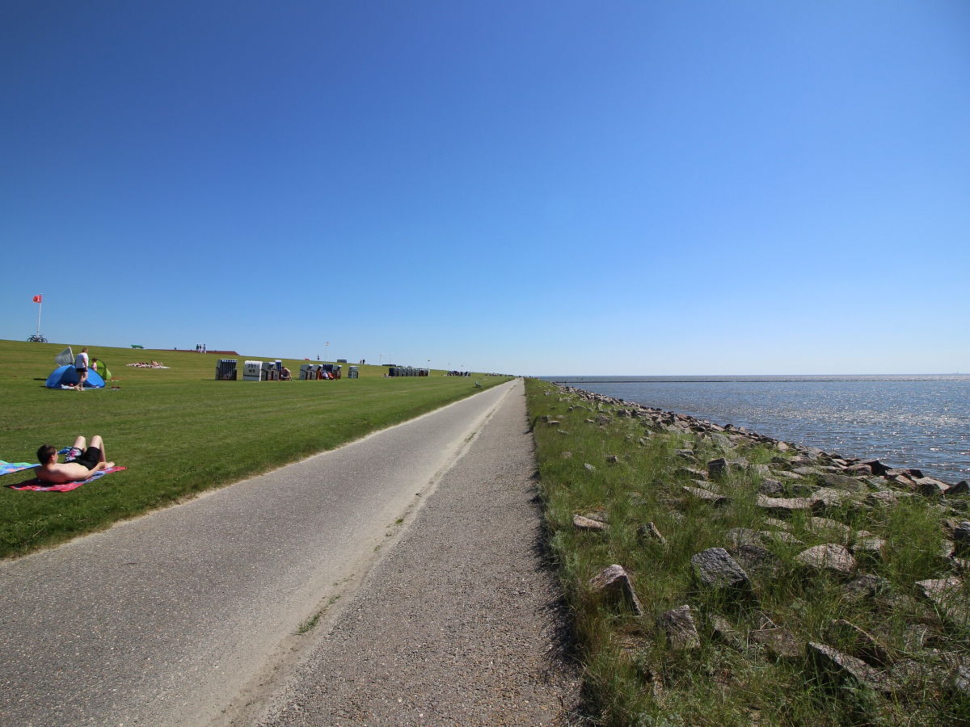 Gerenoveerd vakantiehuis 1km van zee met balkon en strandstoel - foto 15