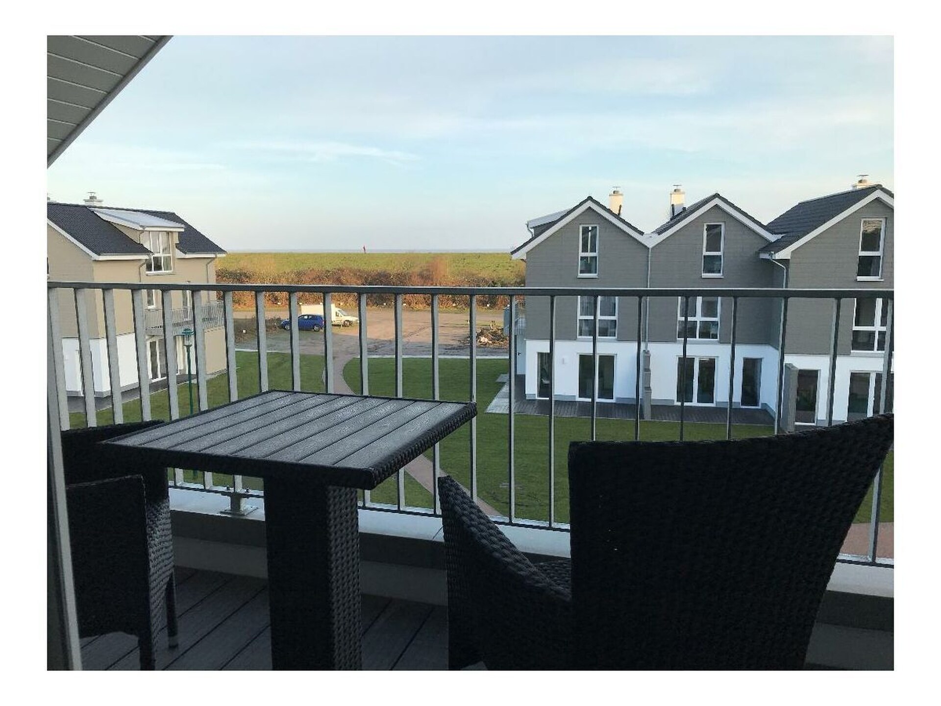 Ruim vakantiehuis met sauna, open haard en uitzicht op zee nabij Schillig - foto 4