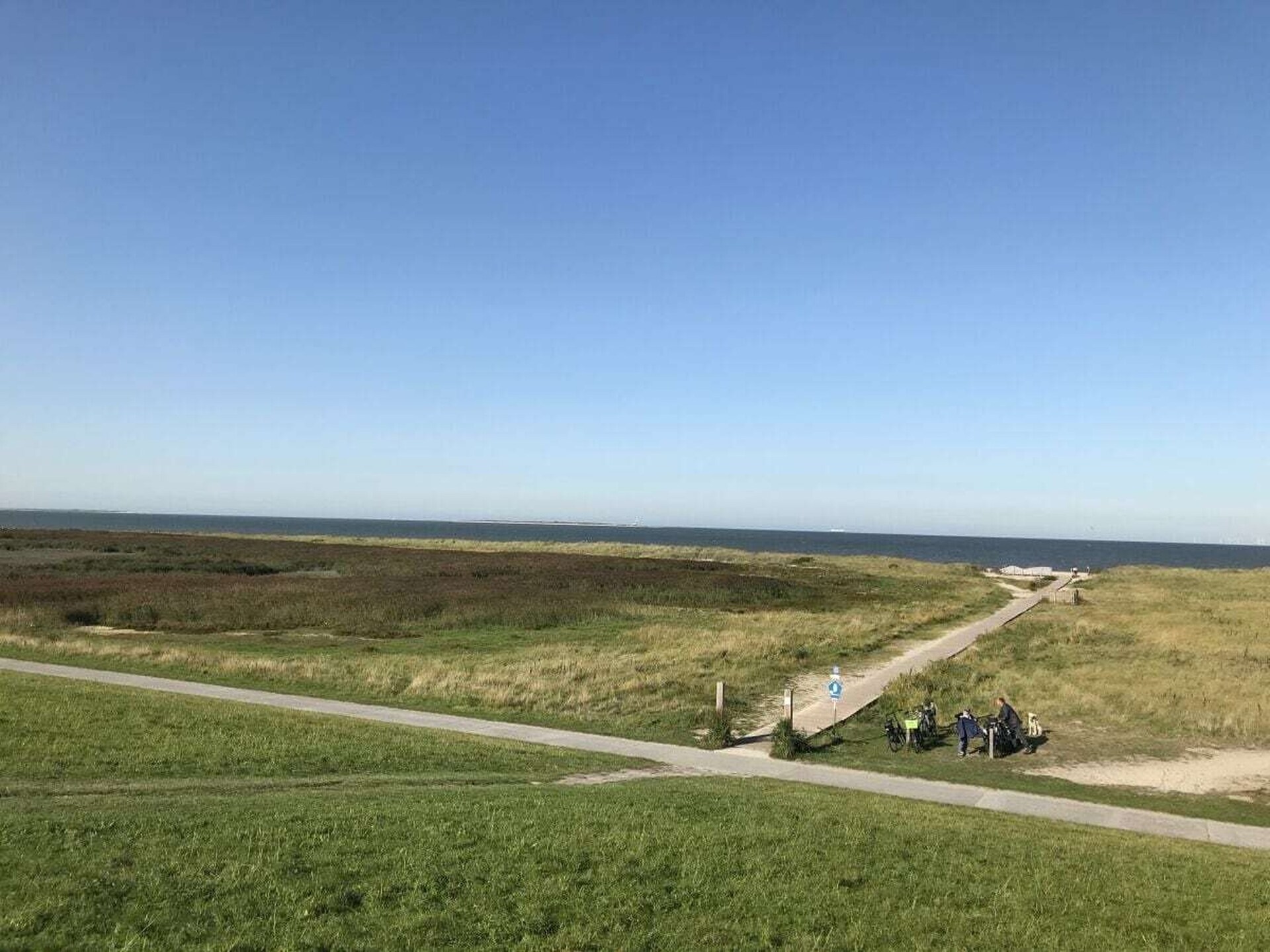 Ruim vakantiehuis met sauna, open haard en uitzicht op zee nabij Schillig - foto 28