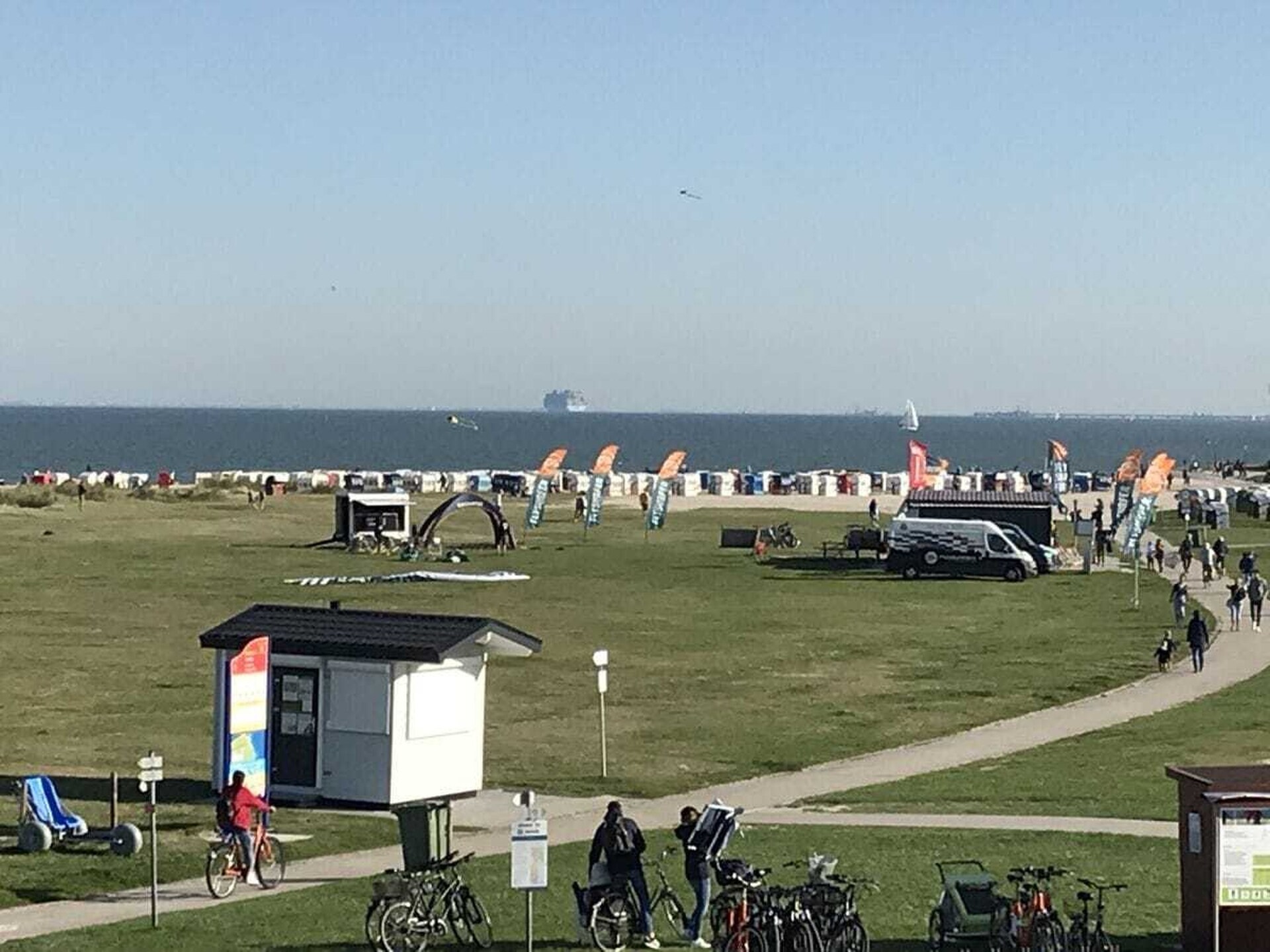 Ruim vakantiehuis met sauna, open haard en uitzicht op zee nabij Schillig - foto 26