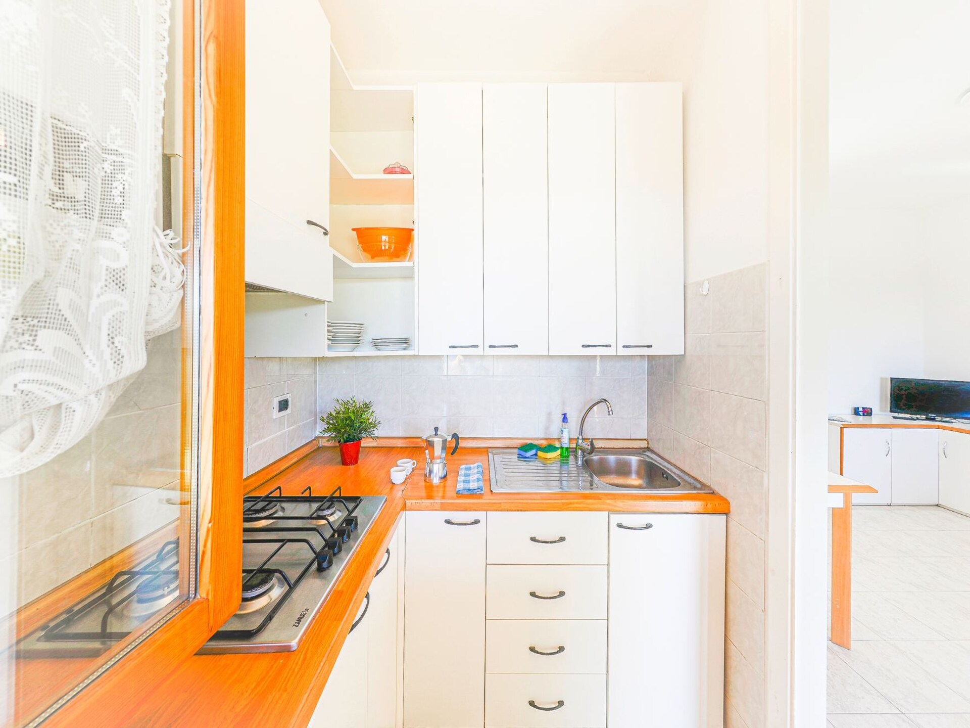 Vrijstaande bungalow voor 6 op panoramisch park bij Andora, hond welkom - foto 18