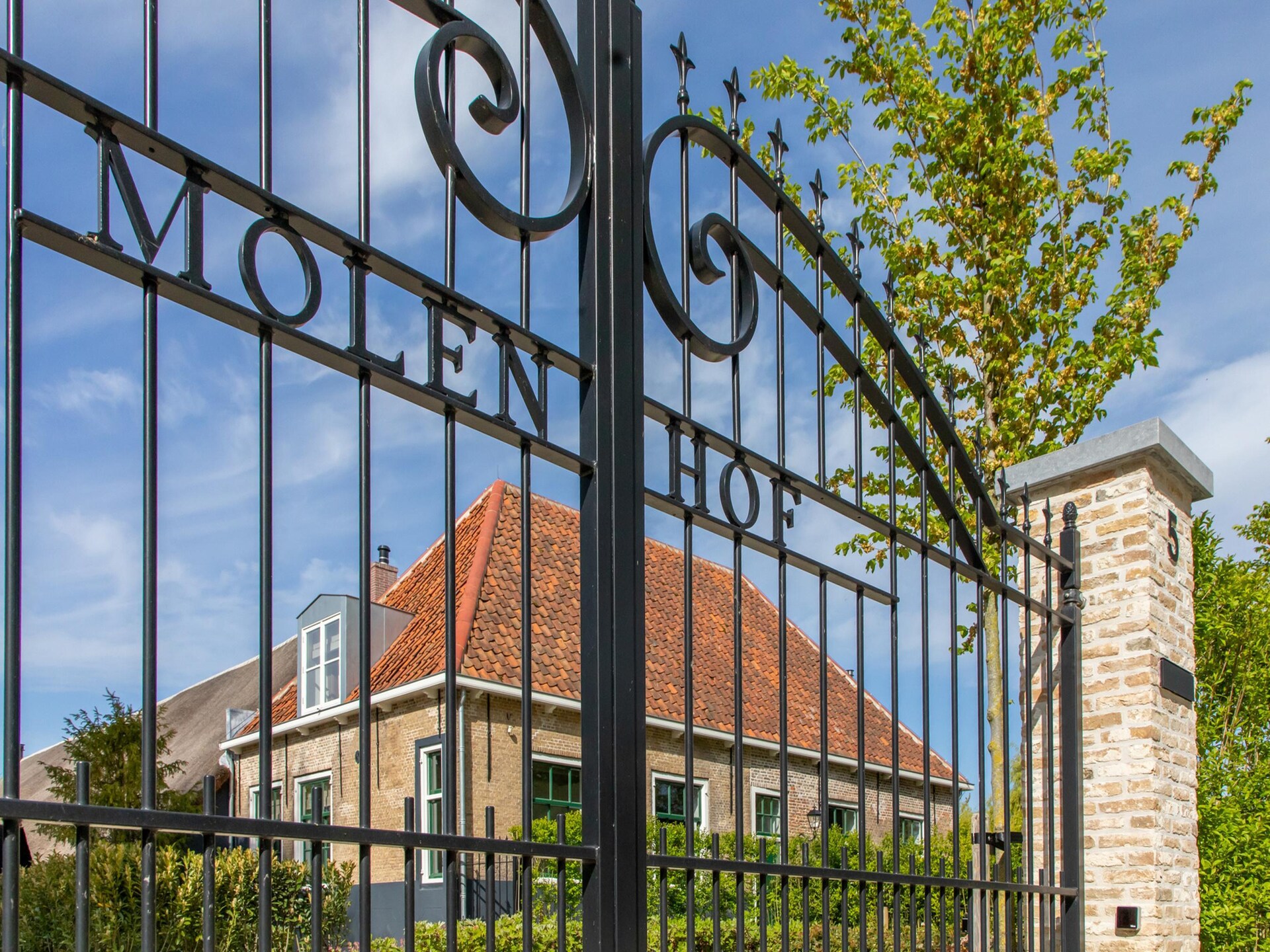 Luxe 16e-eeuwse boerderij met uitzicht op windmolen in Heinkenszand - foto 35