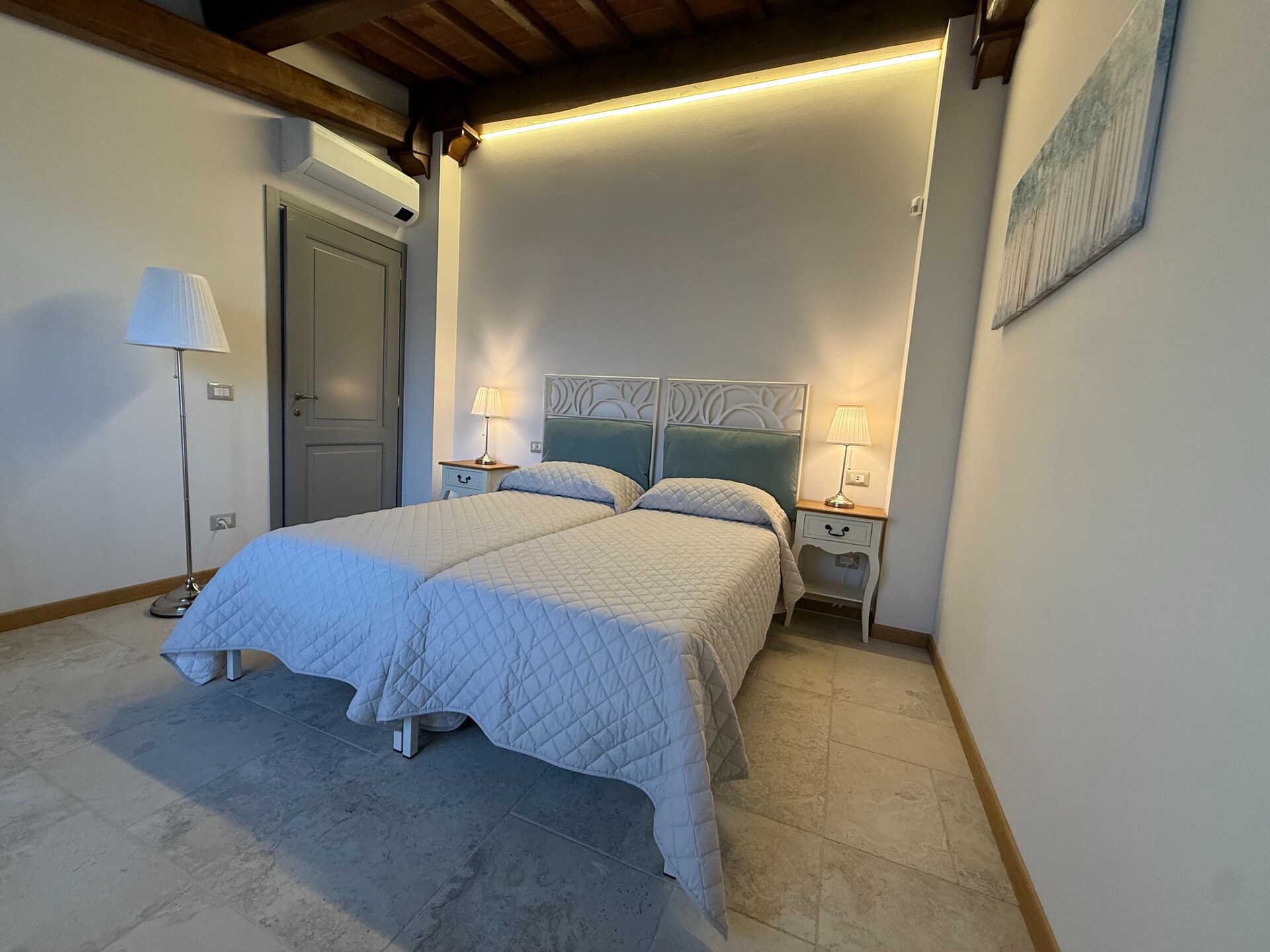 Verfijnd appartement in Poppi met zwembad en panoramisch uitzicht - foto 17
