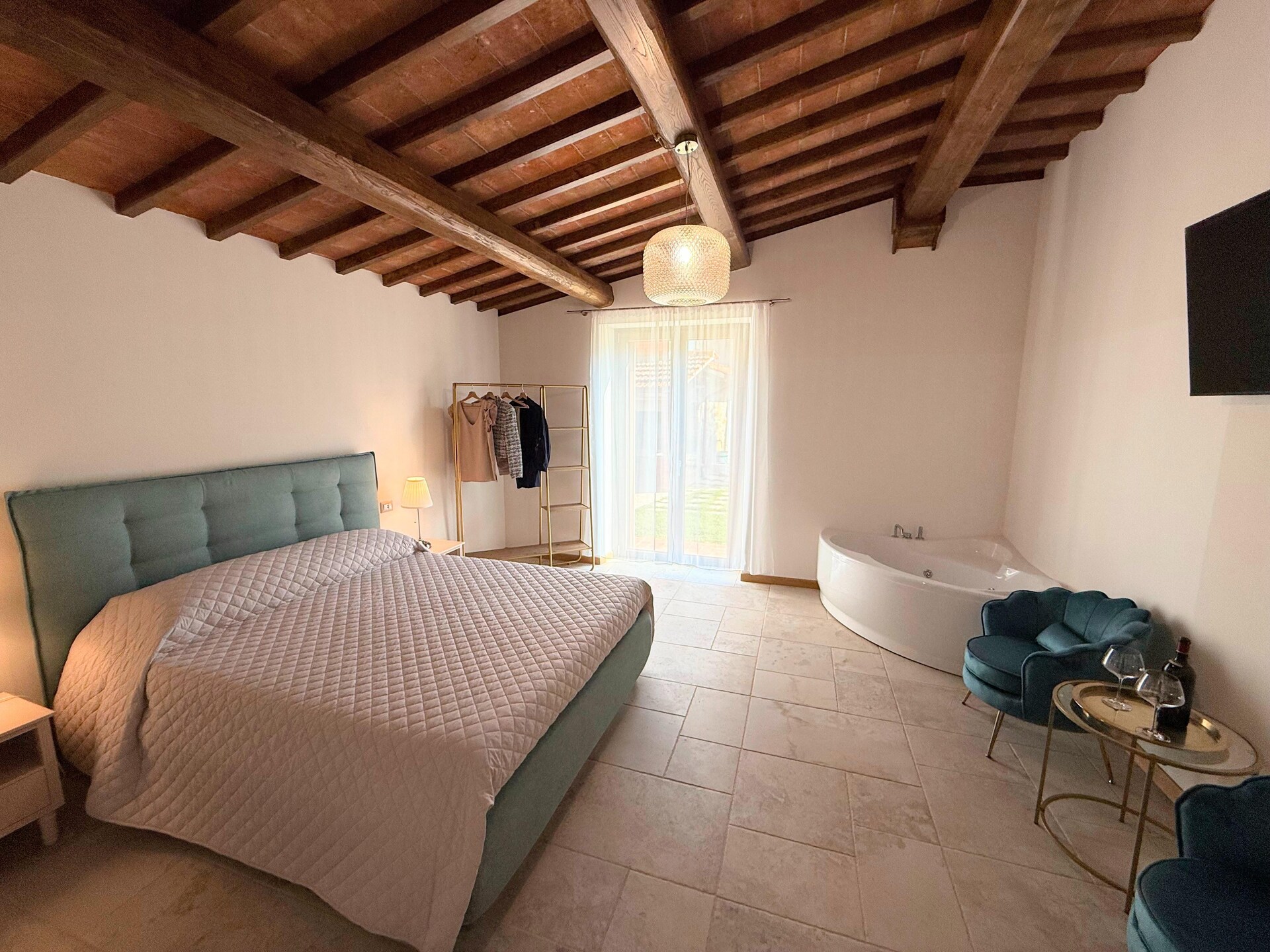 Verfijnd appartement in Poppi met zwembad en panoramisch uitzicht - foto 19