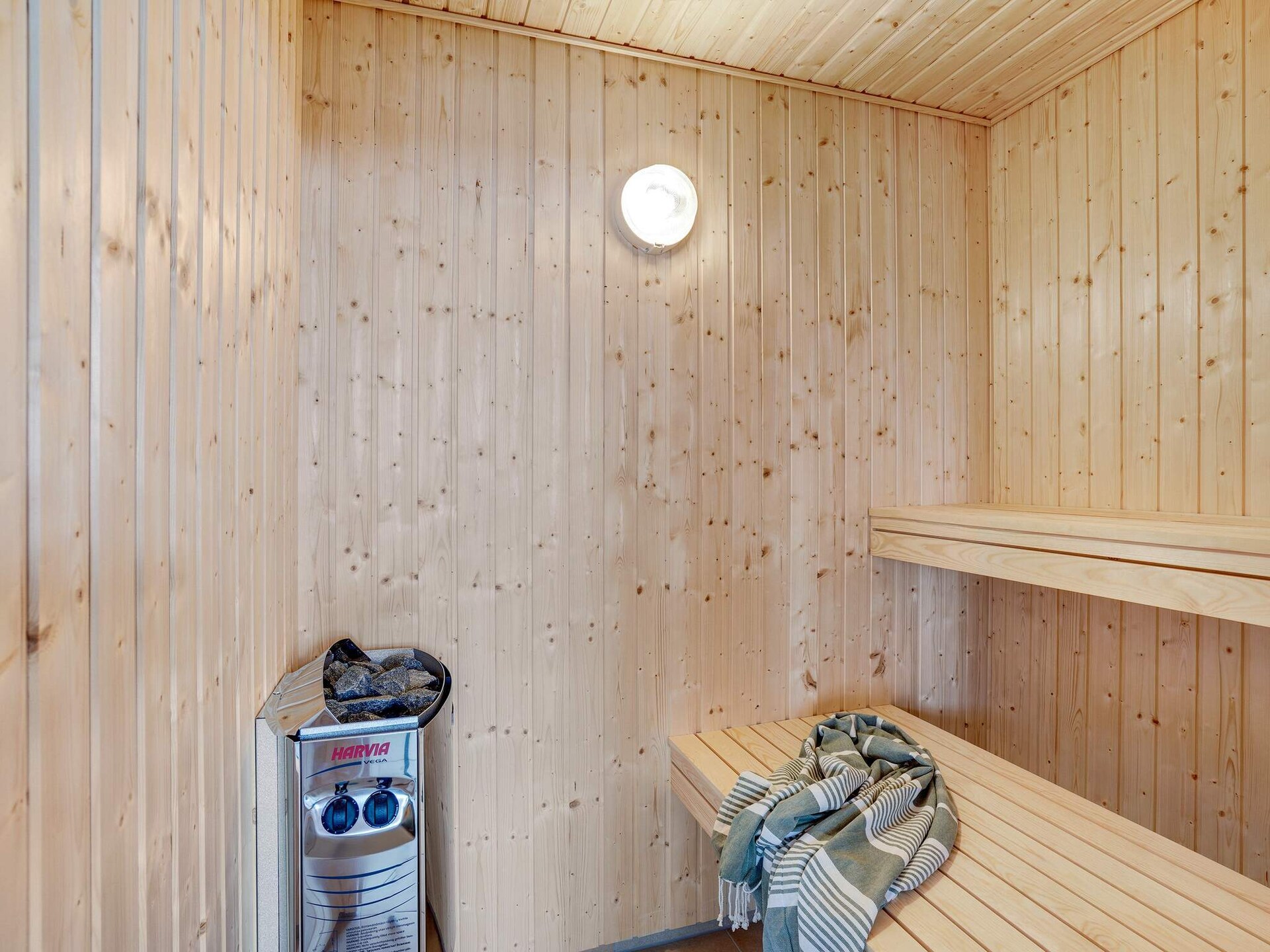 Groot vakantiehuis met privé-zwembad, sauna en wellness op 350m van zee - foto 42