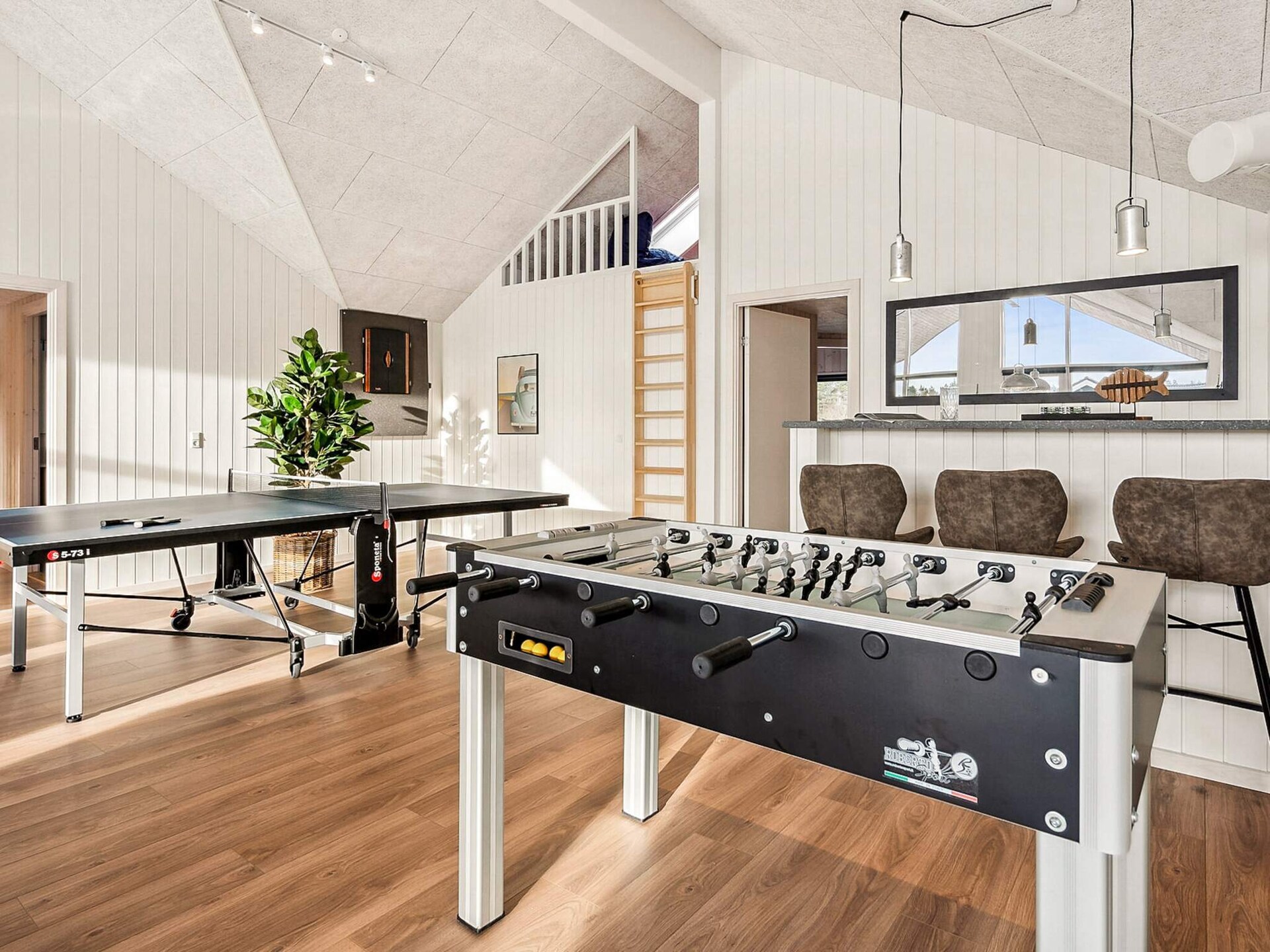 Luxe vakantiehuis met zwembad en sauna voor 24 personen in Houstrup Strand - foto 12