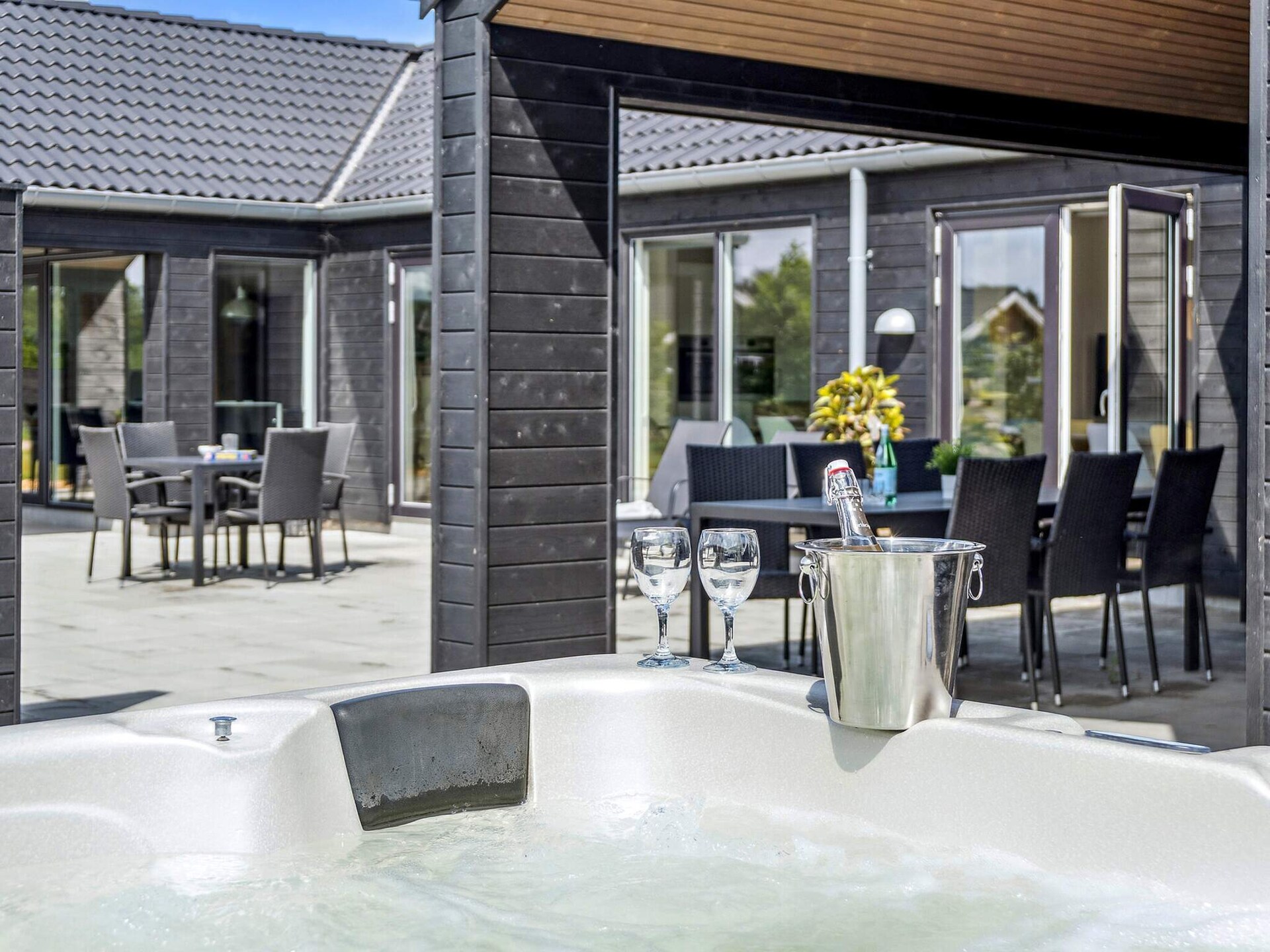Luxe vakantiehuis met zwembad en sauna voor 24 personen in Houstrup Strand - foto 21