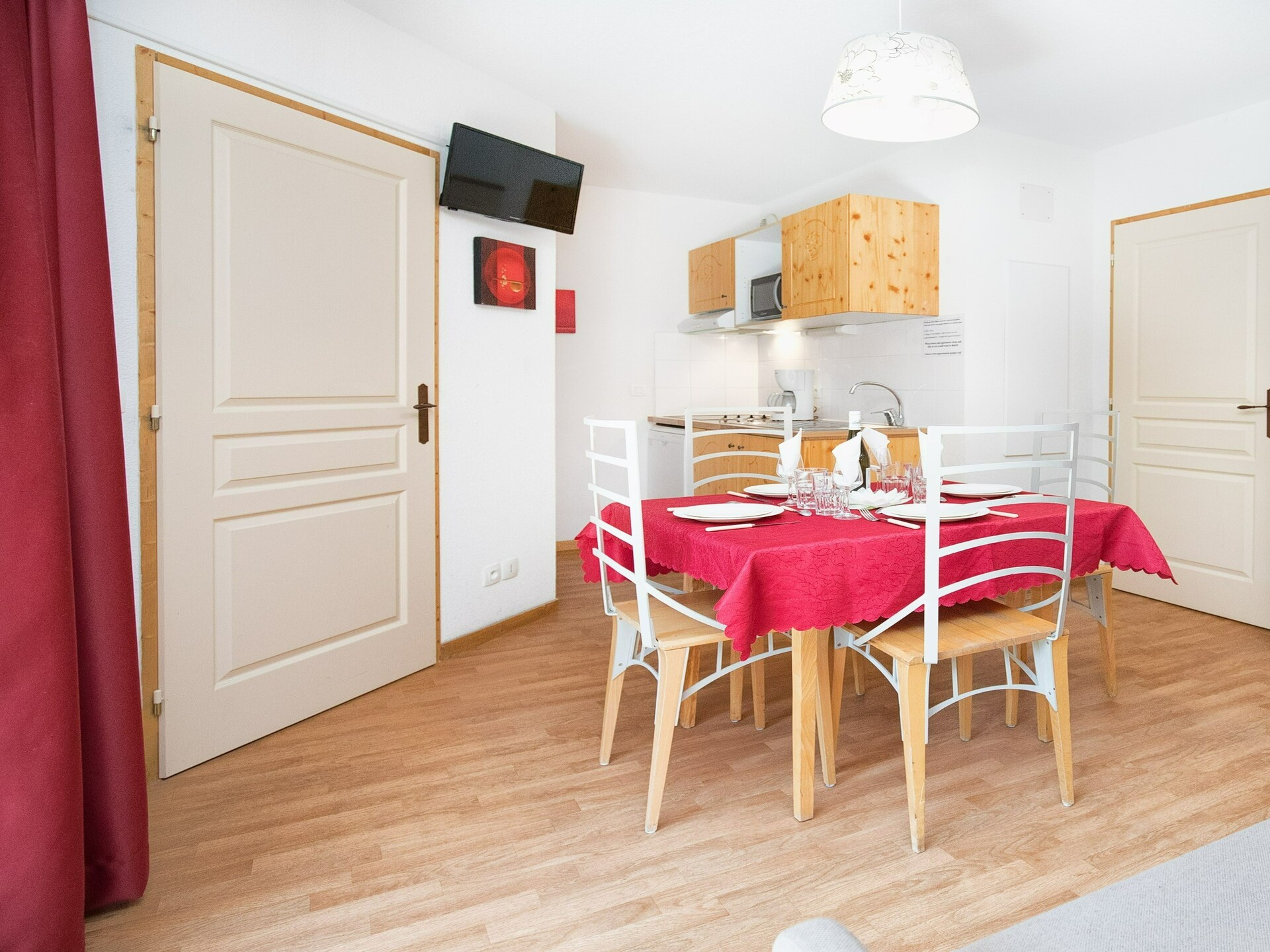 Comfortabel 6-persoons appartement met spa en zwembad in Orelle, 3 Vallées - foto 2