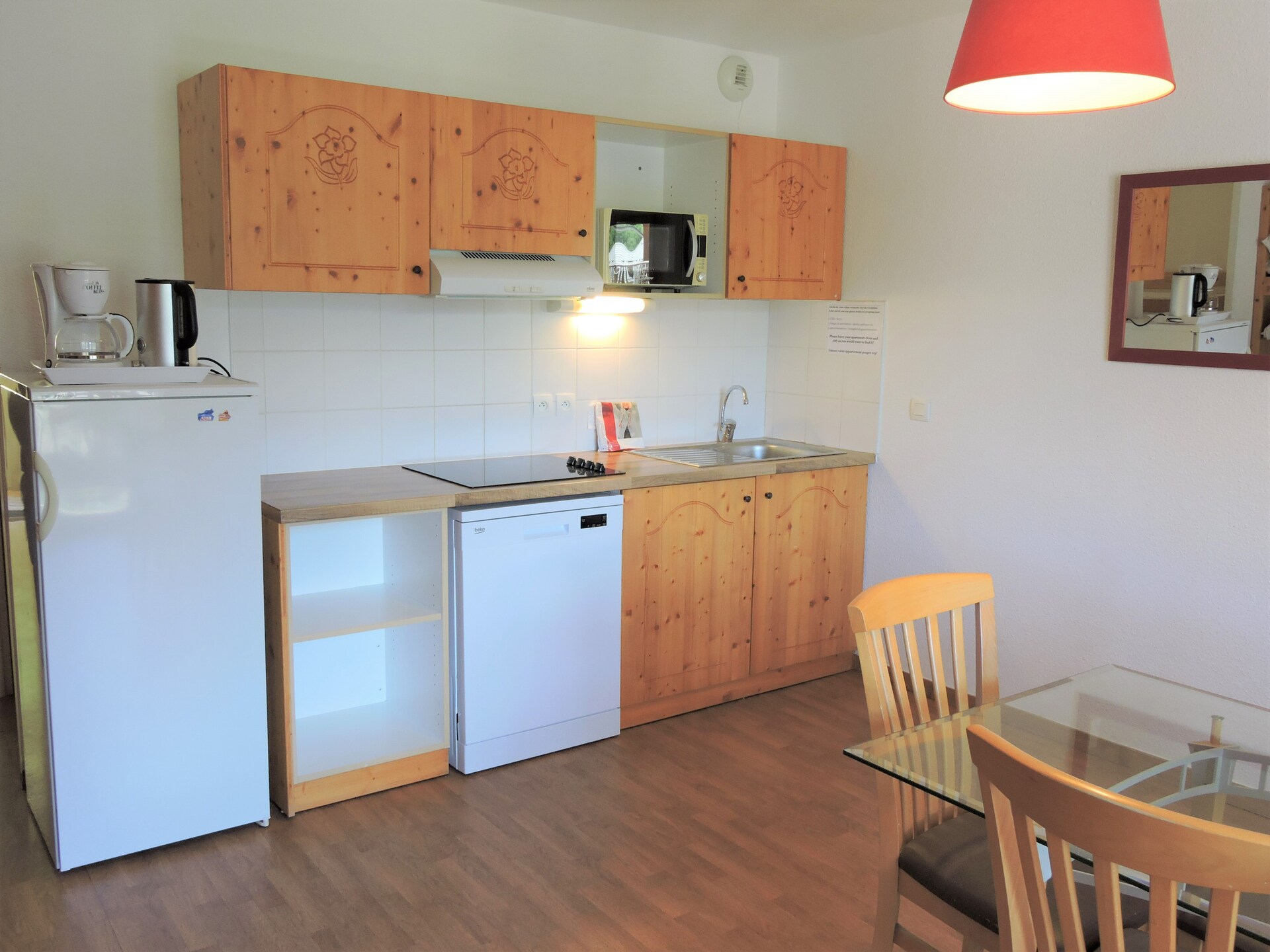 Ruim appartement voor 6 met zwembad, sauna & balkon nabij 3 Vallées - foto 12