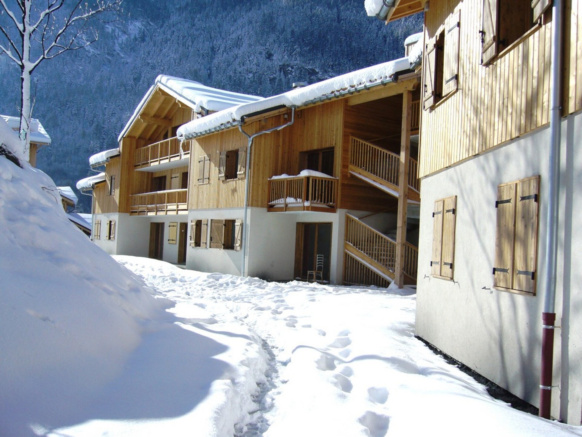 Ruim appartement voor 6 met zwembad, sauna & balkon nabij 3 Vallées - foto 16