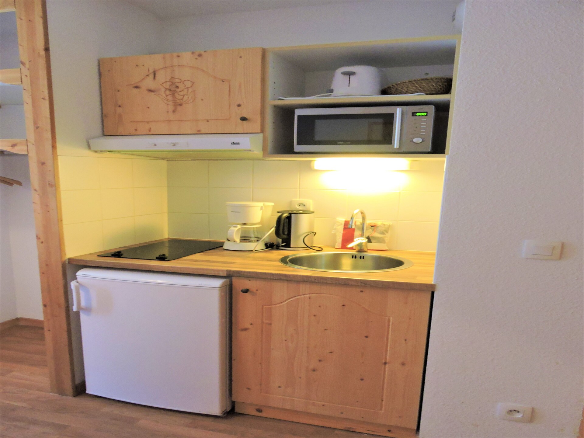 Sfeervol 4-persoons appartement met zwembad, sauna en balkon in Orelle - foto 15