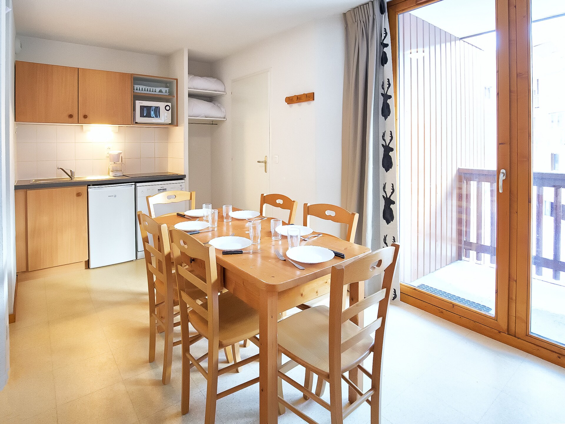 6-persoons appartement aan de piste in Val Cenis (4) - foto 11