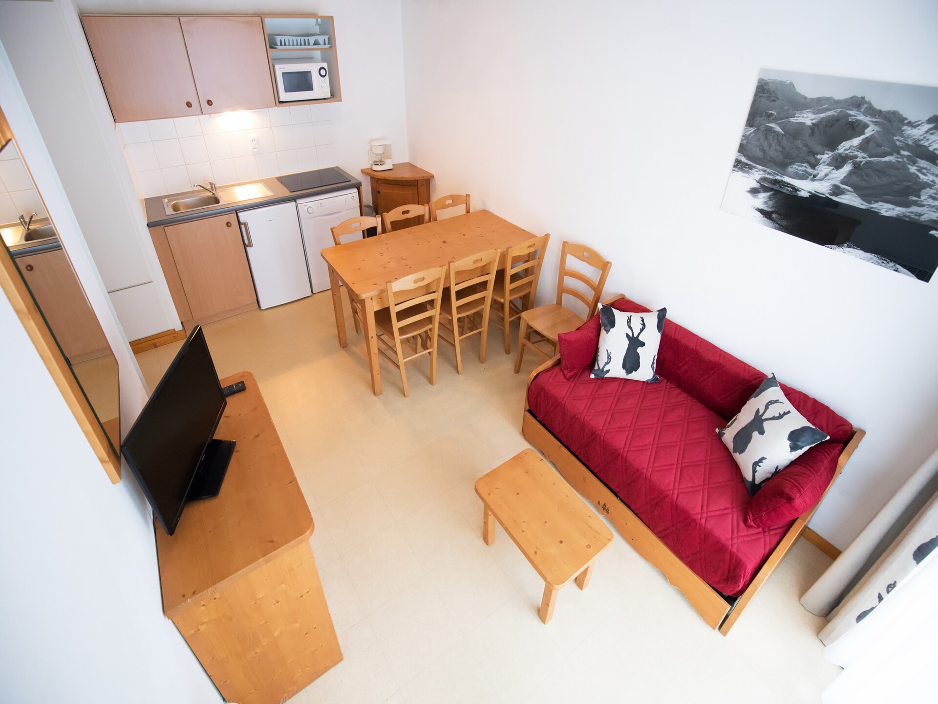 Ruim 8-persoonsappartement met balkon op 50m van de skilift in Val Cenis - foto 8
