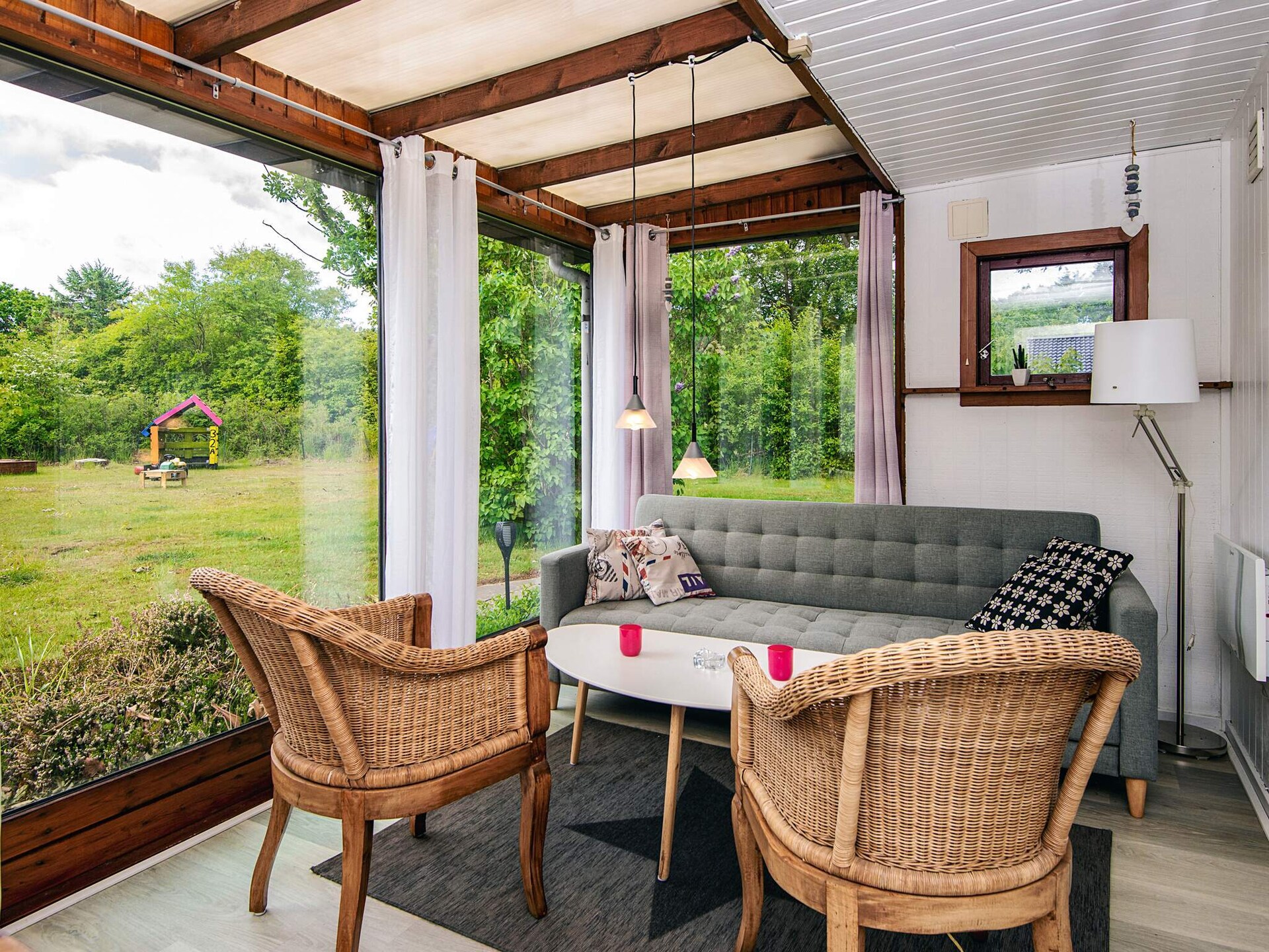 Zonovergoten vakantiehuis met whirlpool en tuin op 700m van de fjord in Hemmet - foto 36