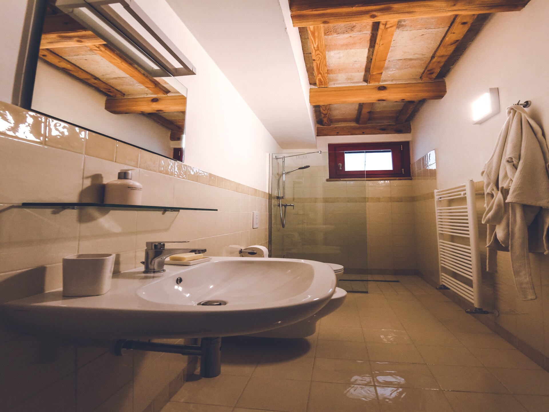 2-persoons villa met privézwembad in Monsano - foto 16