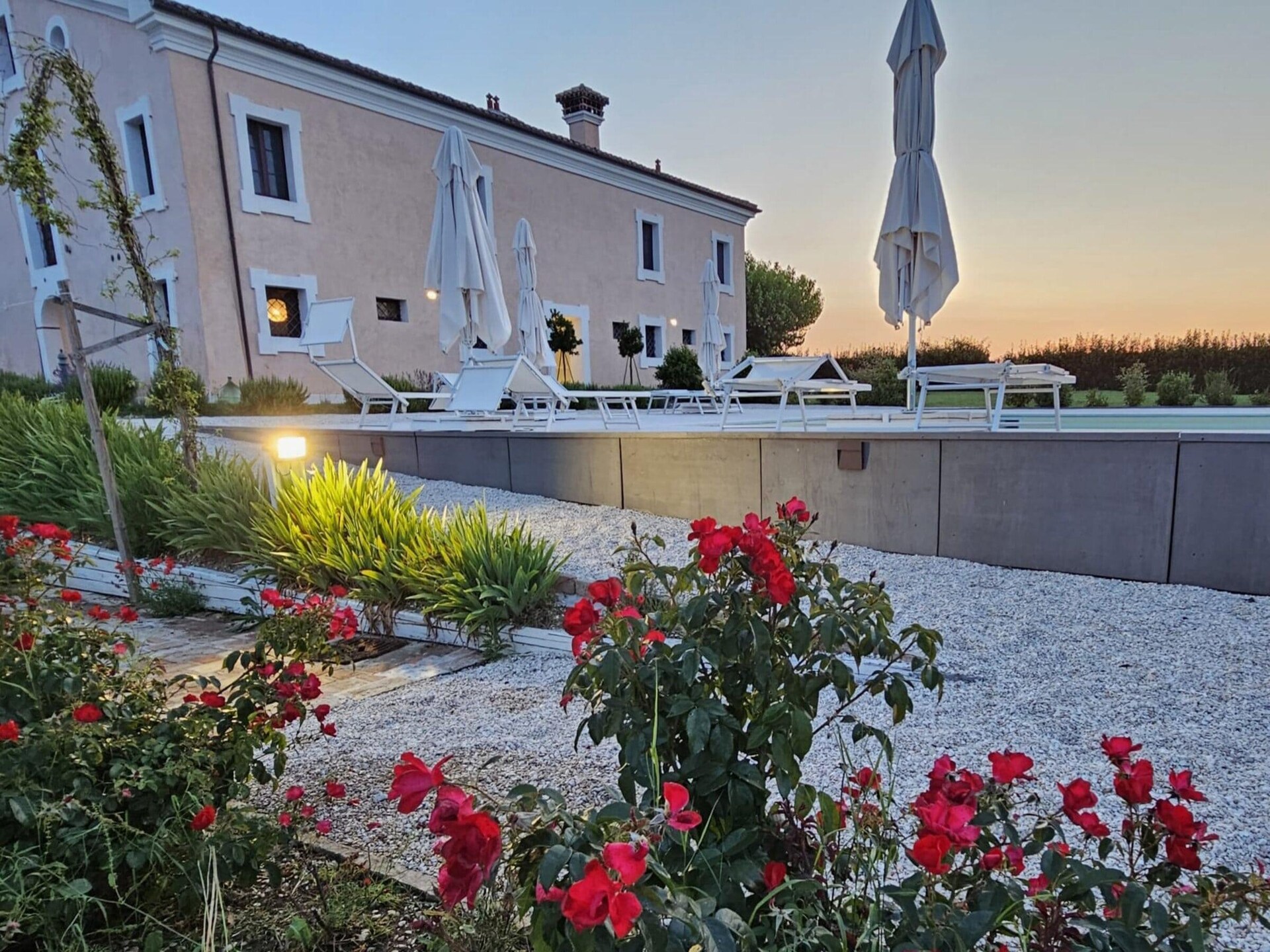2-persoons villa met privézwembad in Monsano - foto 7