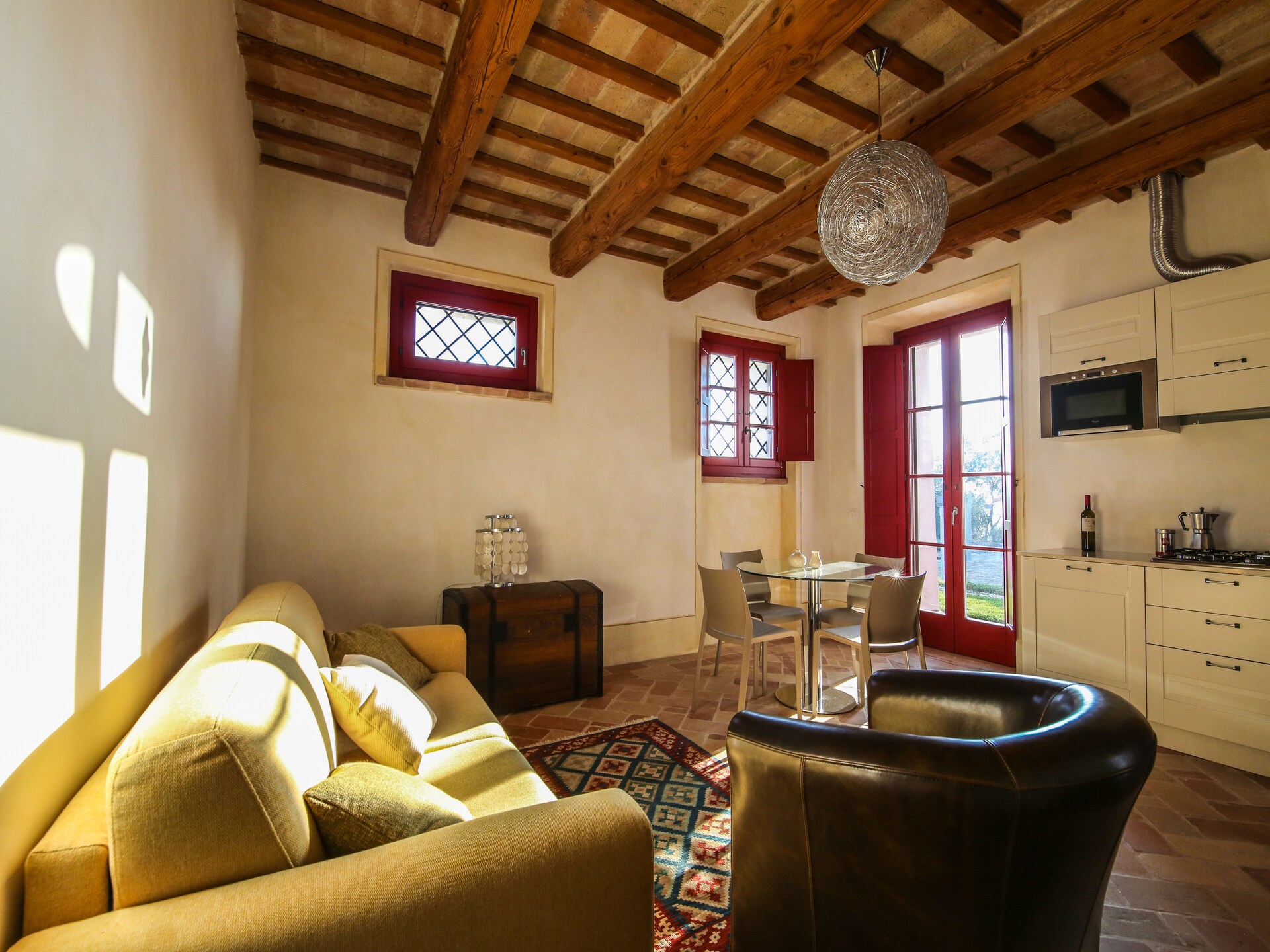 2-persoons villa met privézwembad in Monsano - foto 2