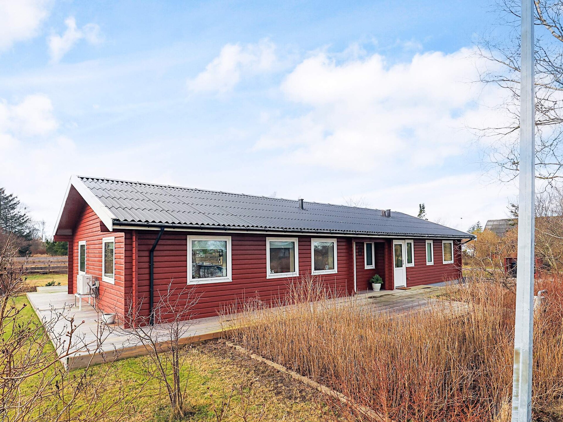 Vrijstaand vakantiehuis bij golfbaan, 1,5 km van zee in Noord-Jutland - foto 2