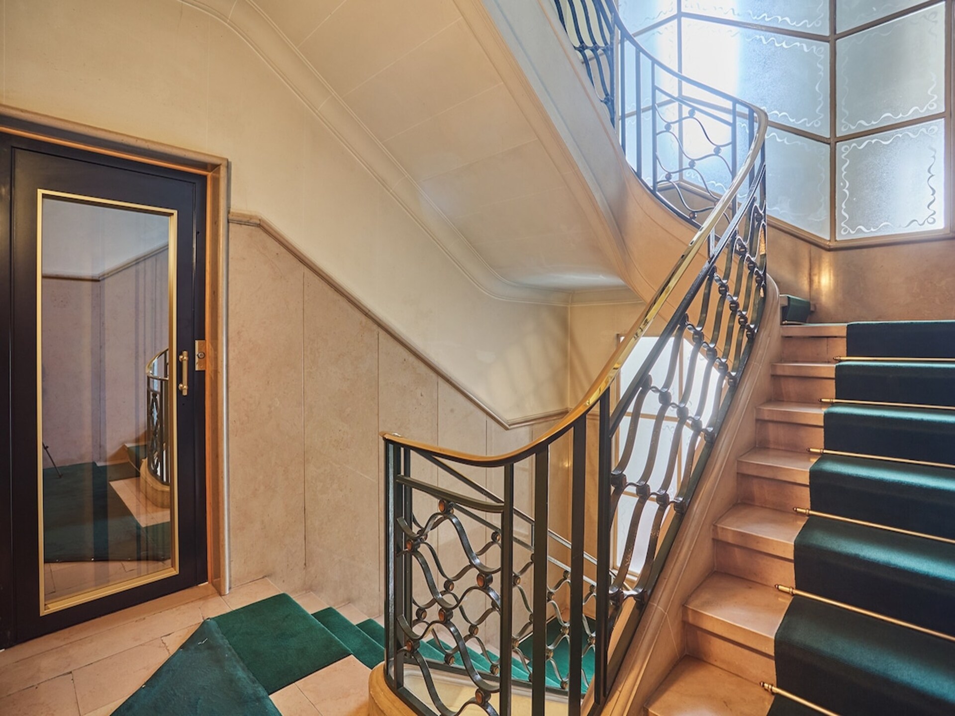 Luxe appartement met uitzicht op de Arc de Triomphe in het 8e arrondissement - foto 22
