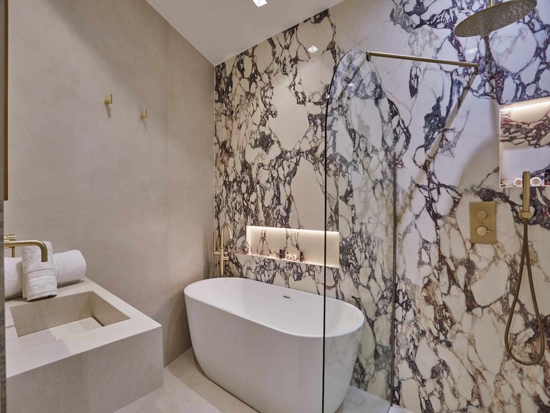 Chic nieuw appartement in Le Marais – 2 slaapkamers, airco - foto 5