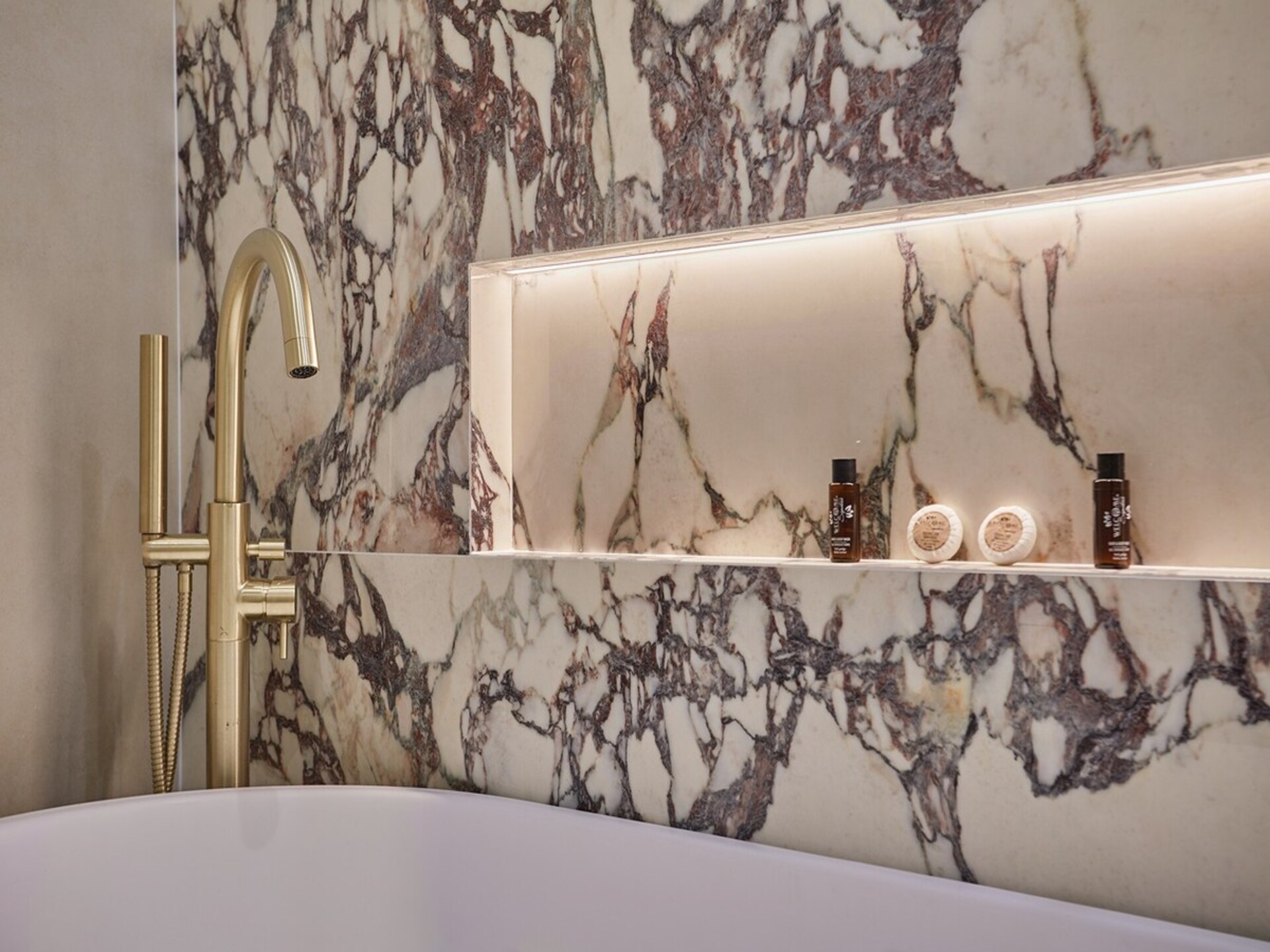 Chic nieuw appartement in Le Marais – 2 slaapkamers, airco - foto 22