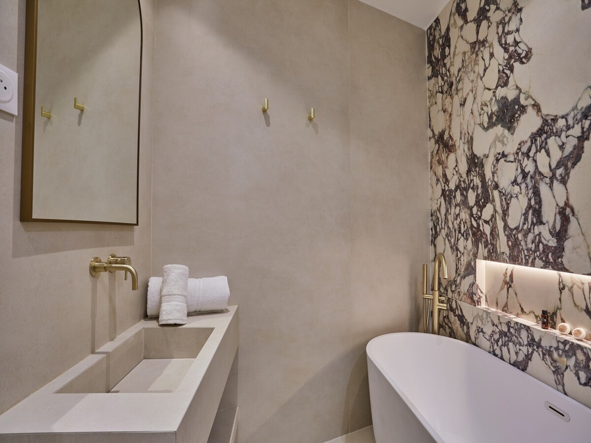 Chic nieuw appartement in Le Marais – 2 slaapkamers, airco - foto 23
