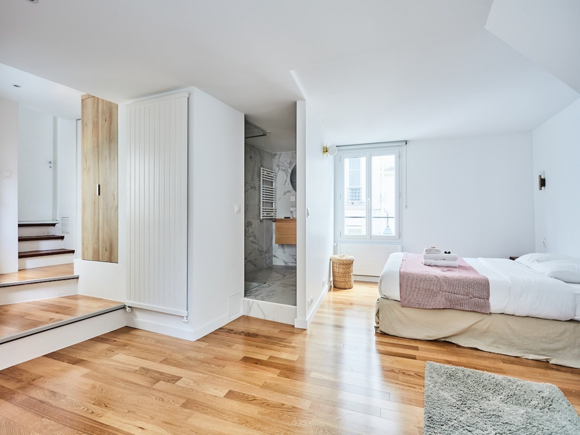 Elegant appartement in hartje Saint-Germain-des-Prés met zicht op de Seine - foto 3