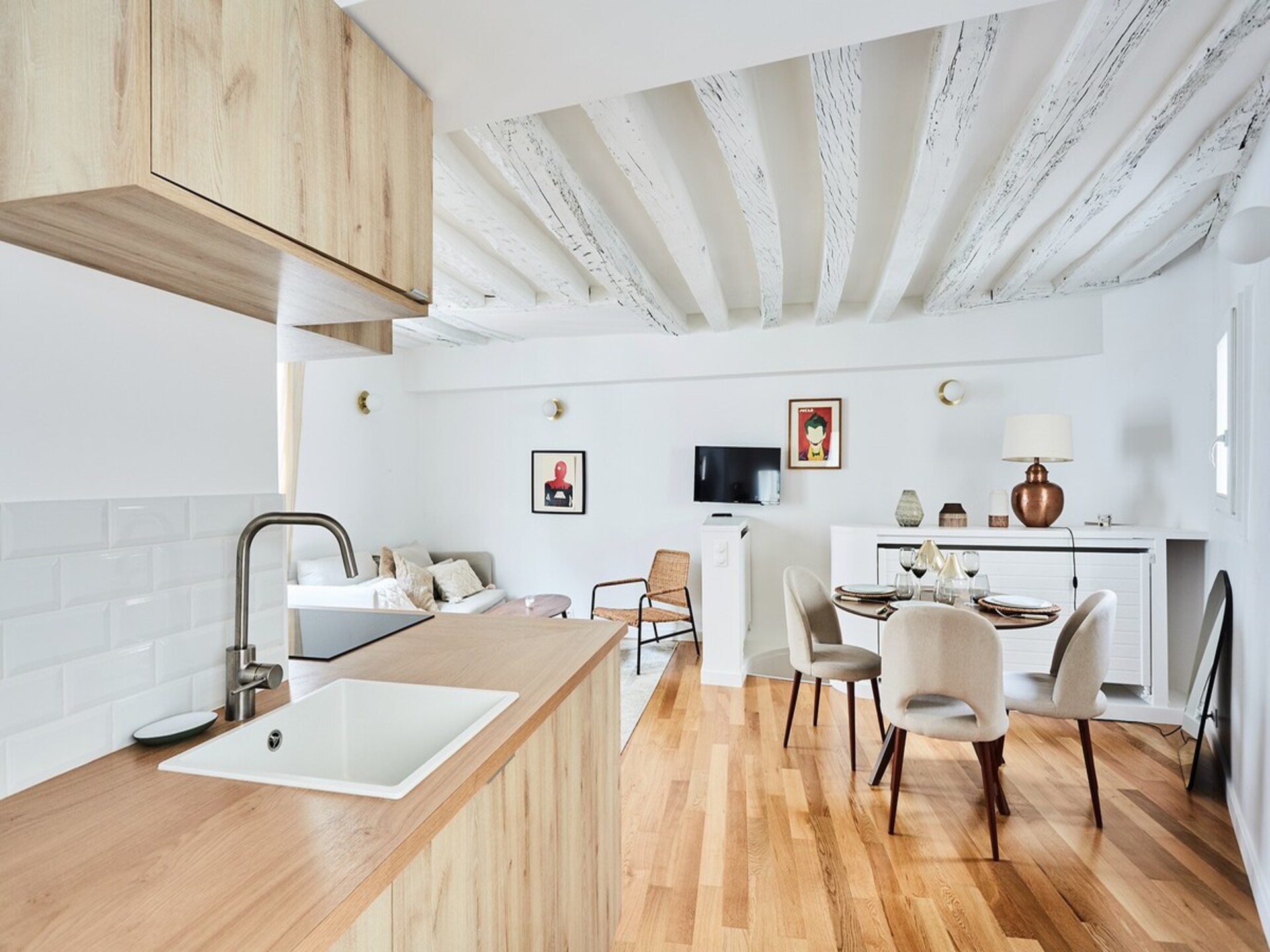 Elegant appartement in hartje Saint-Germain-des-Prés met zicht op de Seine - foto 7