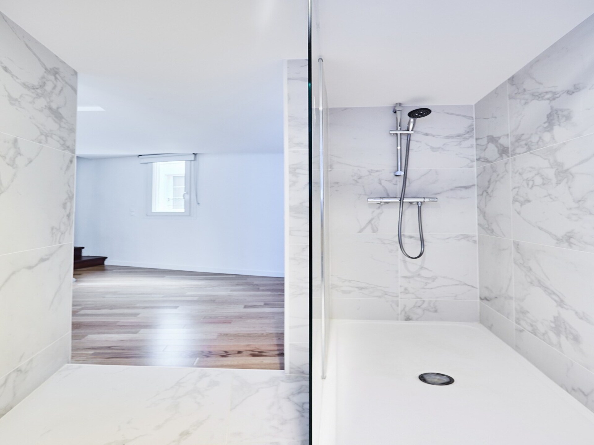Elegant appartement in hartje Saint-Germain-des-Prés met zicht op de Seine - foto 23
