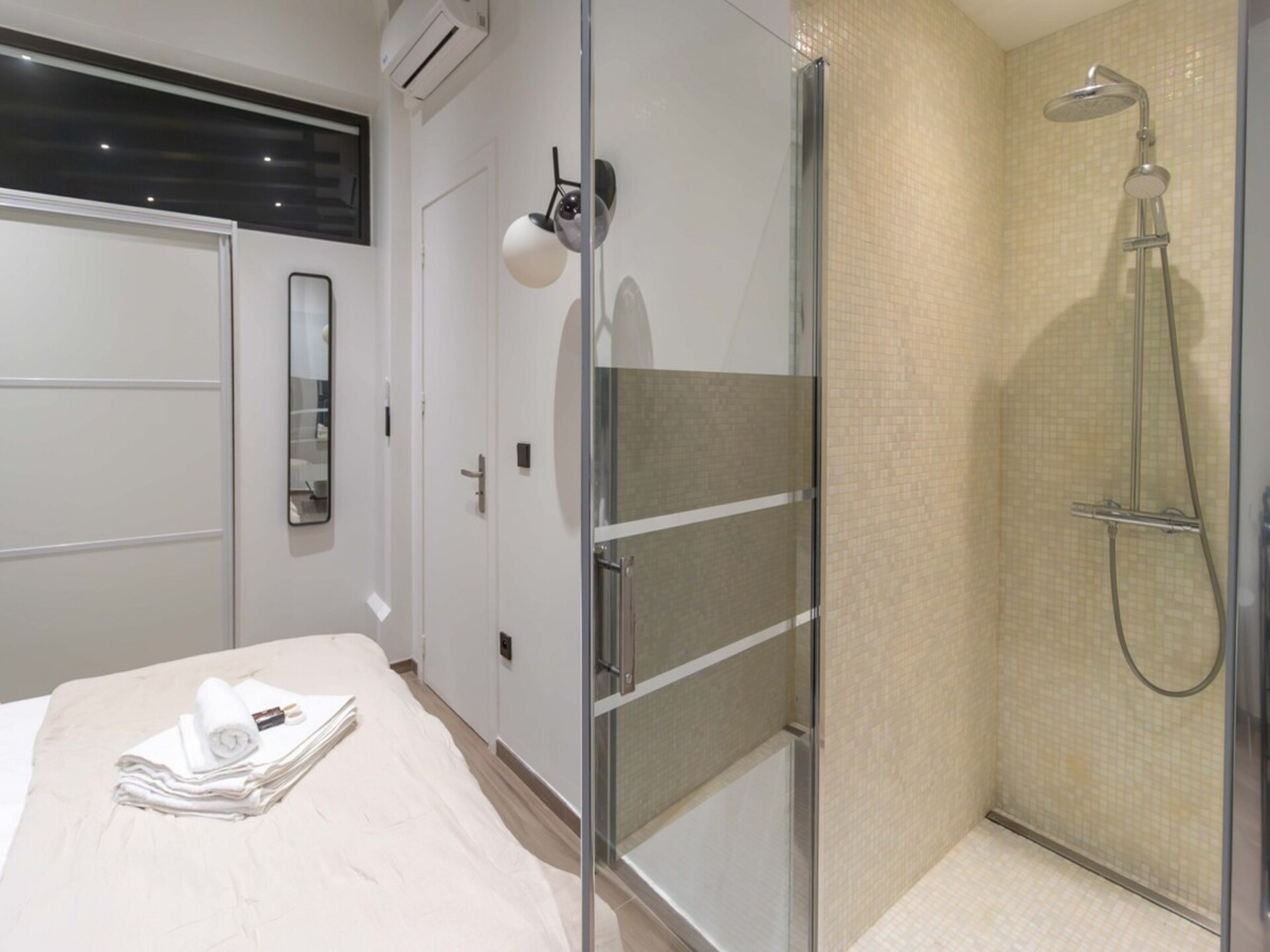 Ruime loft voor 6 personen in het hart van Saint-Germain-des-Prés - foto 14