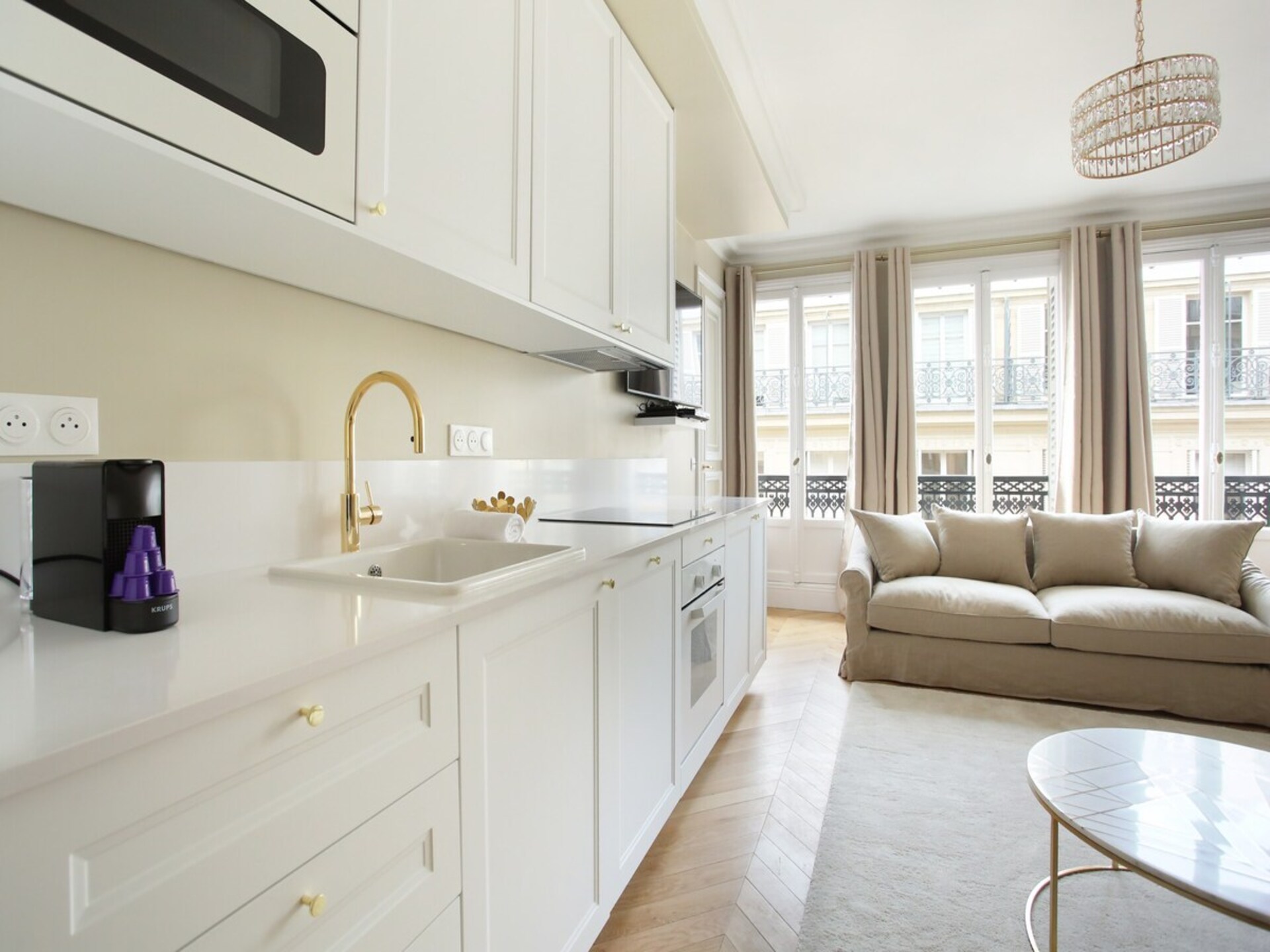 Elegant appartement 121m² in hartje 8e arrondissement Parijs voor 8 personen - foto 9