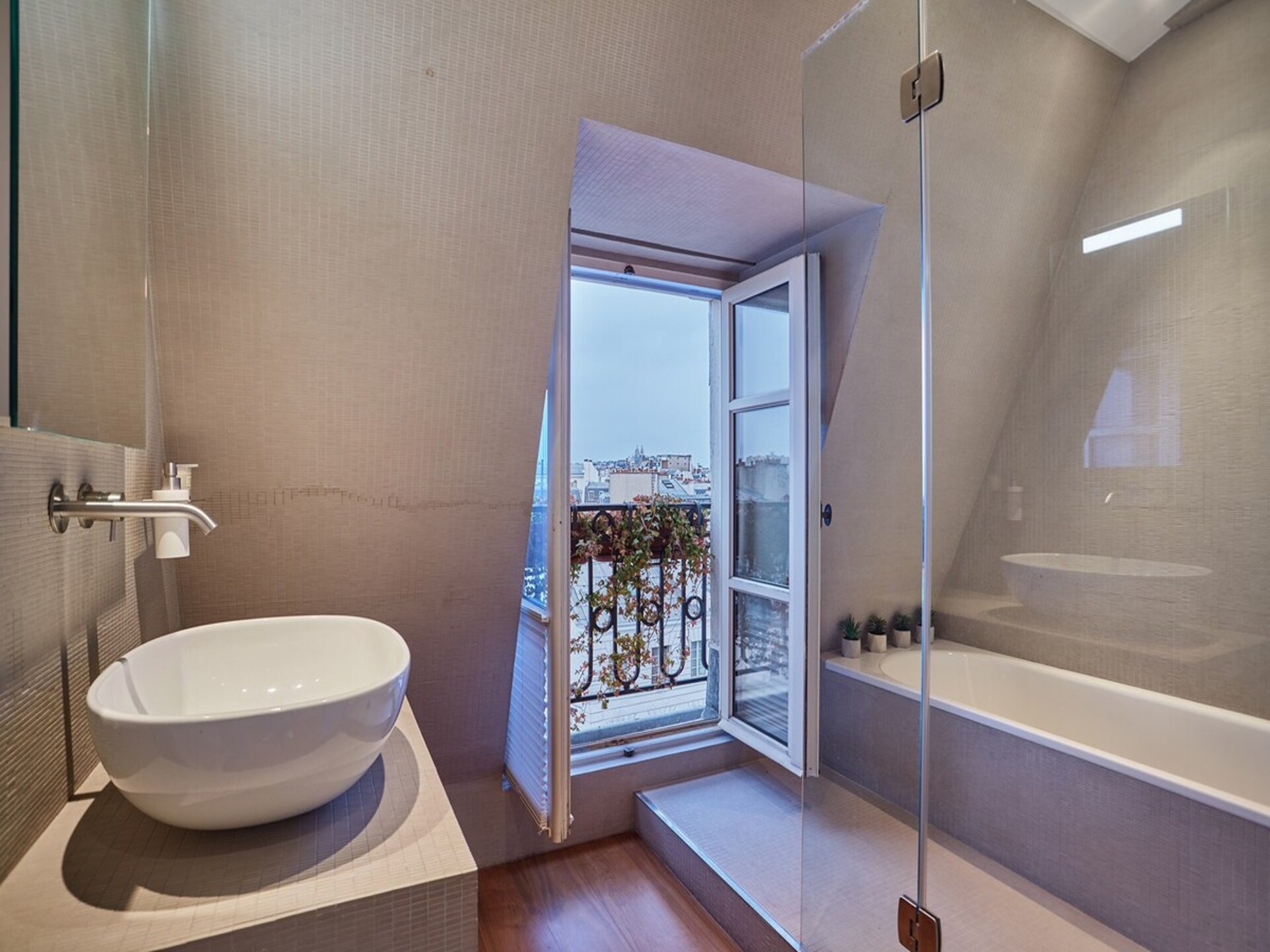 Licht appartement in de Marais, 7 minuten van Beaubourg, voor 5 personen - foto 18