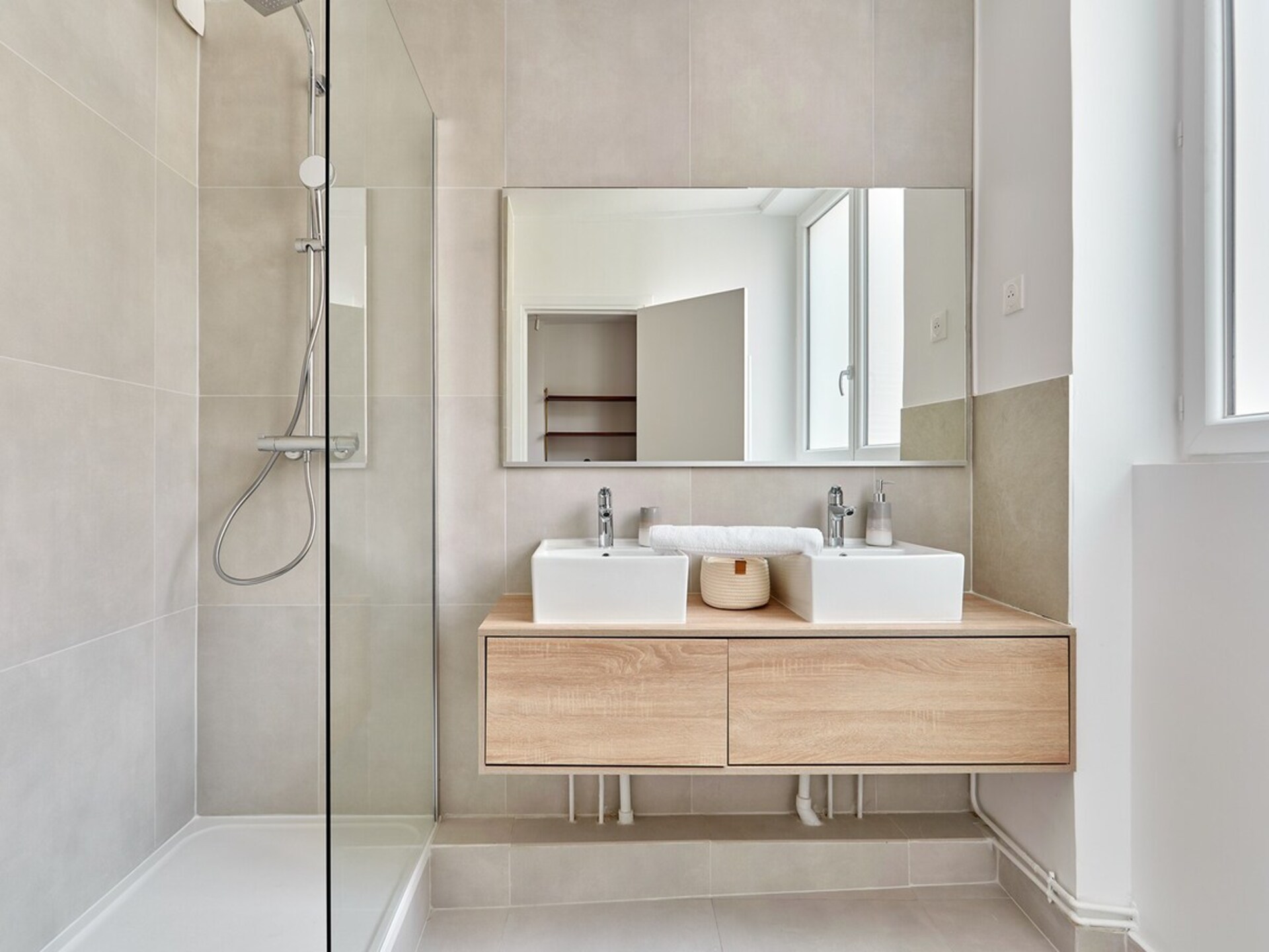 Luxueus 4-slaapkamerappartement van 181m² in de Bourse, vlakbij Palais Royal - foto 20