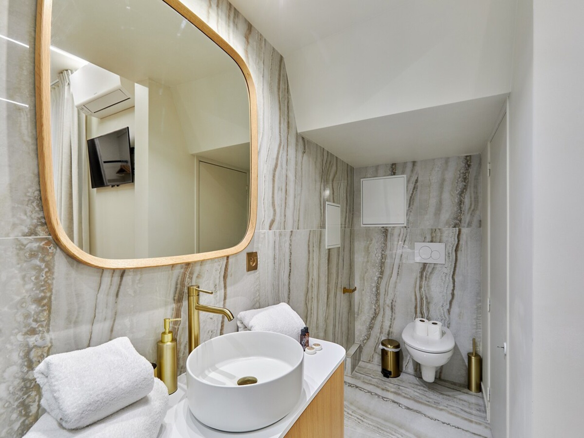 Stijlvol gerenoveerd appartement in hartje Marais, Parijs - foto 11