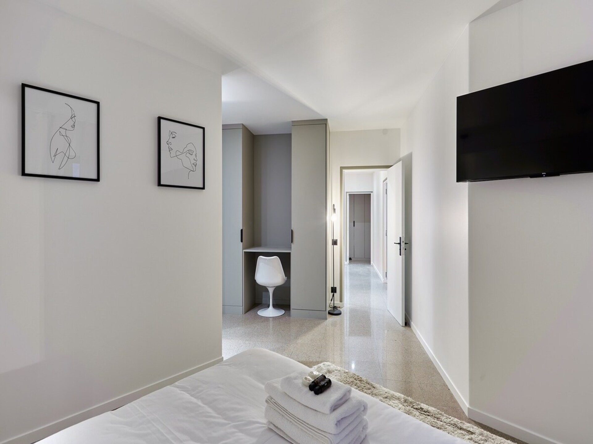 Ruim modern appartement voor 6 bij Père Lachaise, 113m² - foto 15