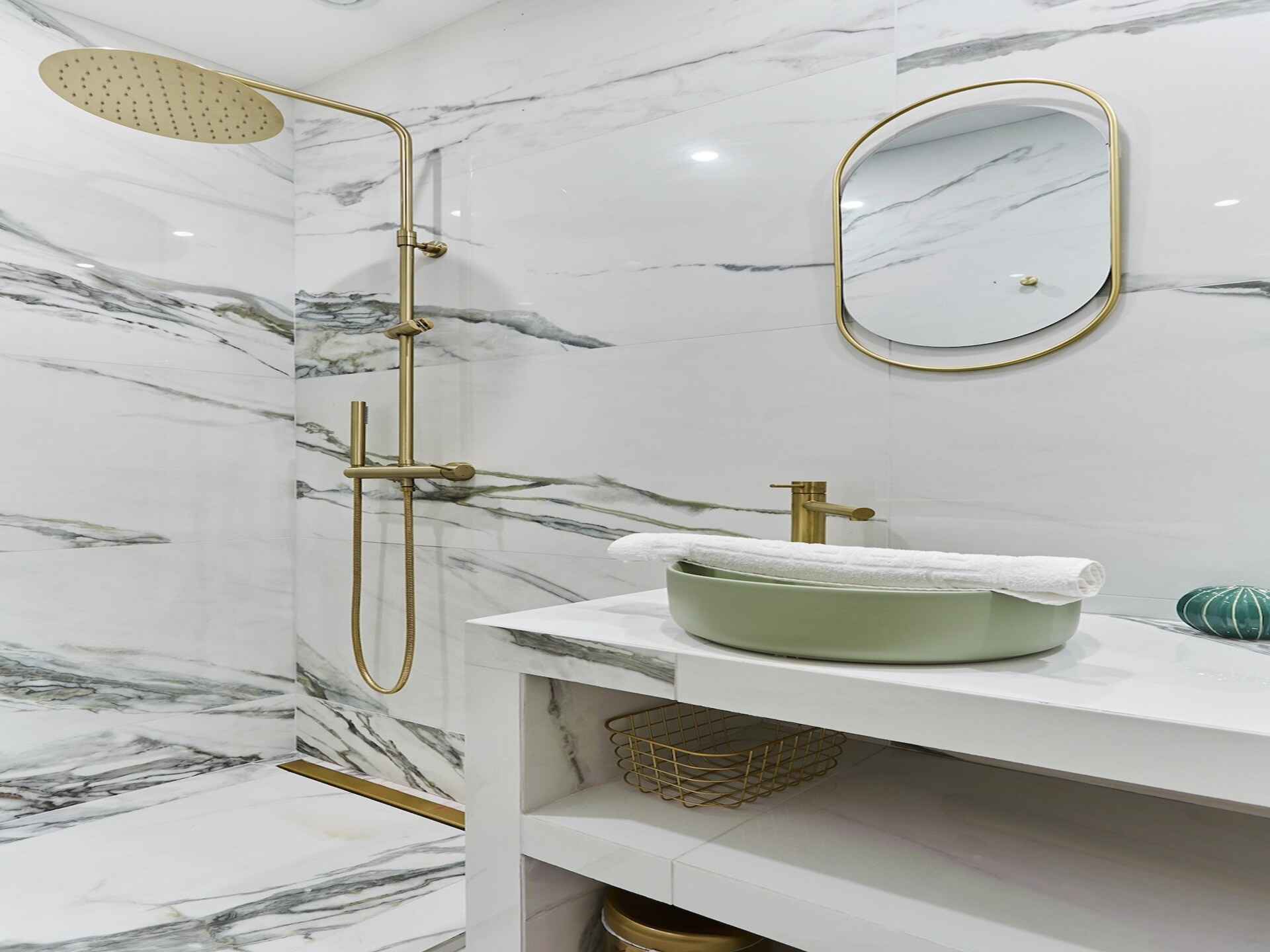 Chic studio-appartement aan de Rue du Faubourg Saint-Honoré, Parijs - foto 14