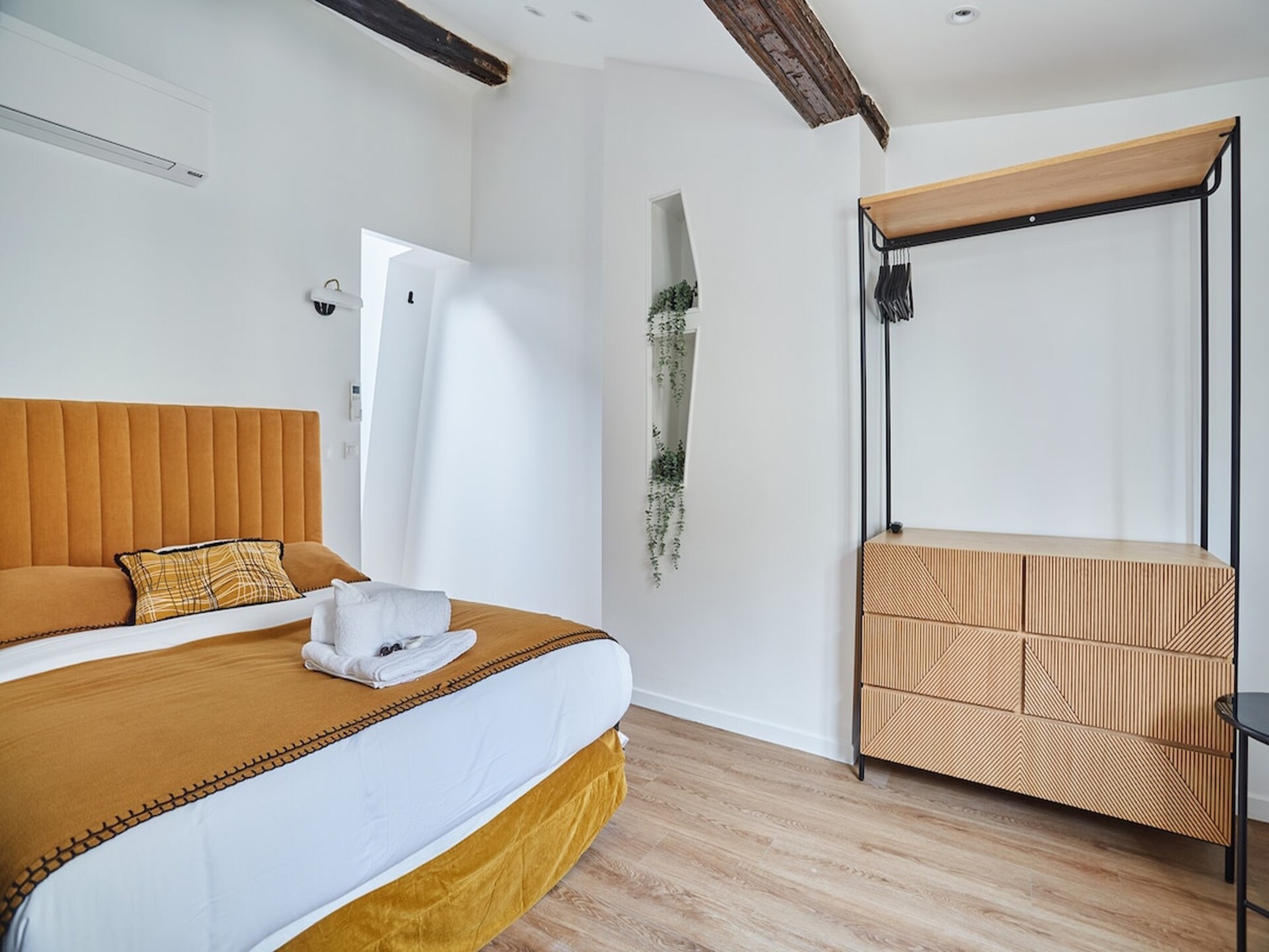Licht appartement met airco in hartje Le Marais, vlakbij Rue Vieille du Temple - foto 16