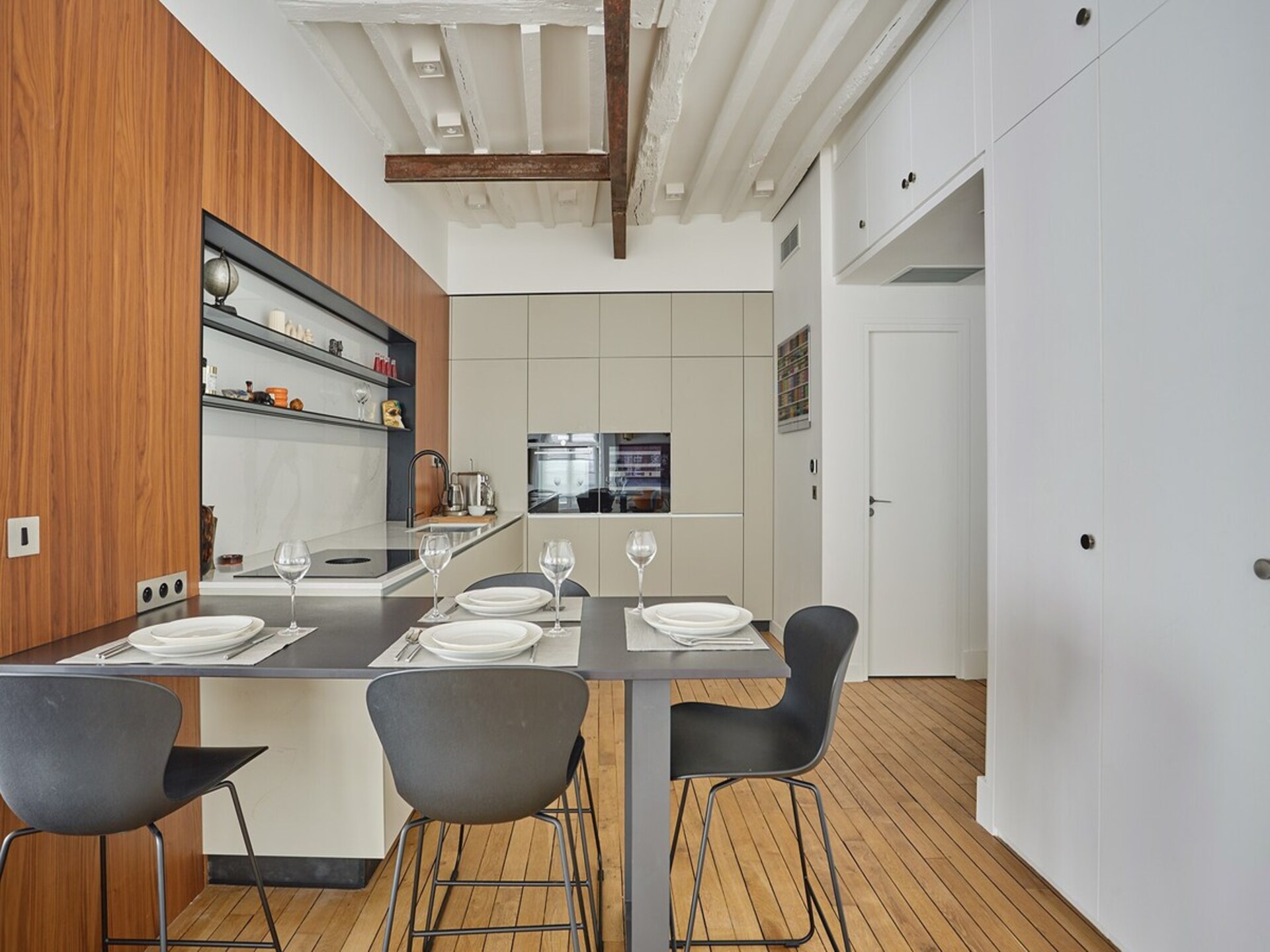 Chic appartement in hartje Parijs met 2 suites, 74m² - foto 8