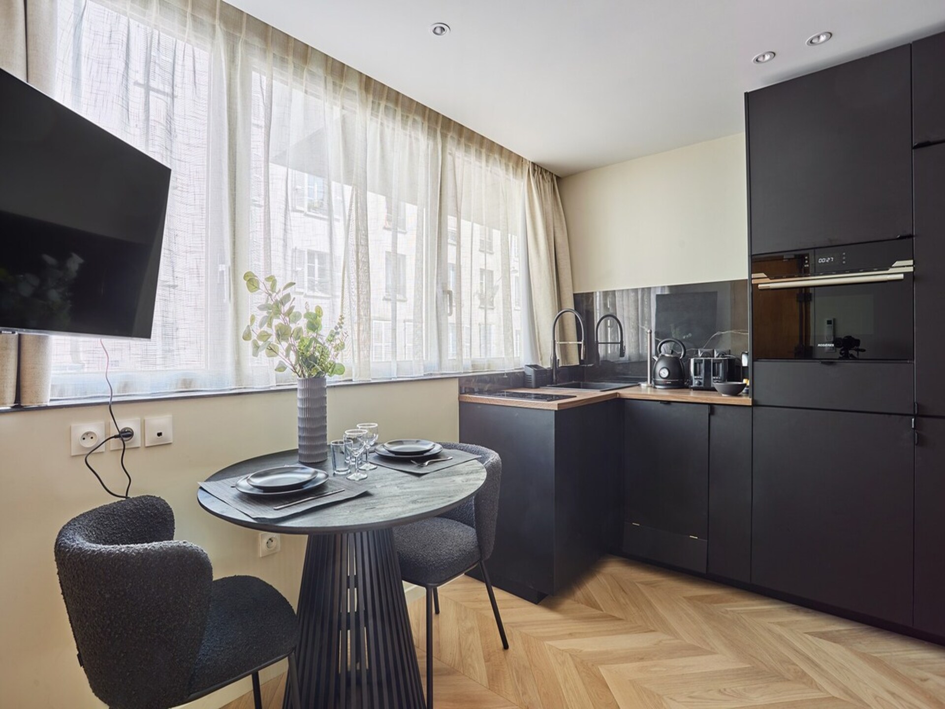 Sfeervolle studio in levendig 15e arrondissement, vlakbij Montparnasse - foto 2