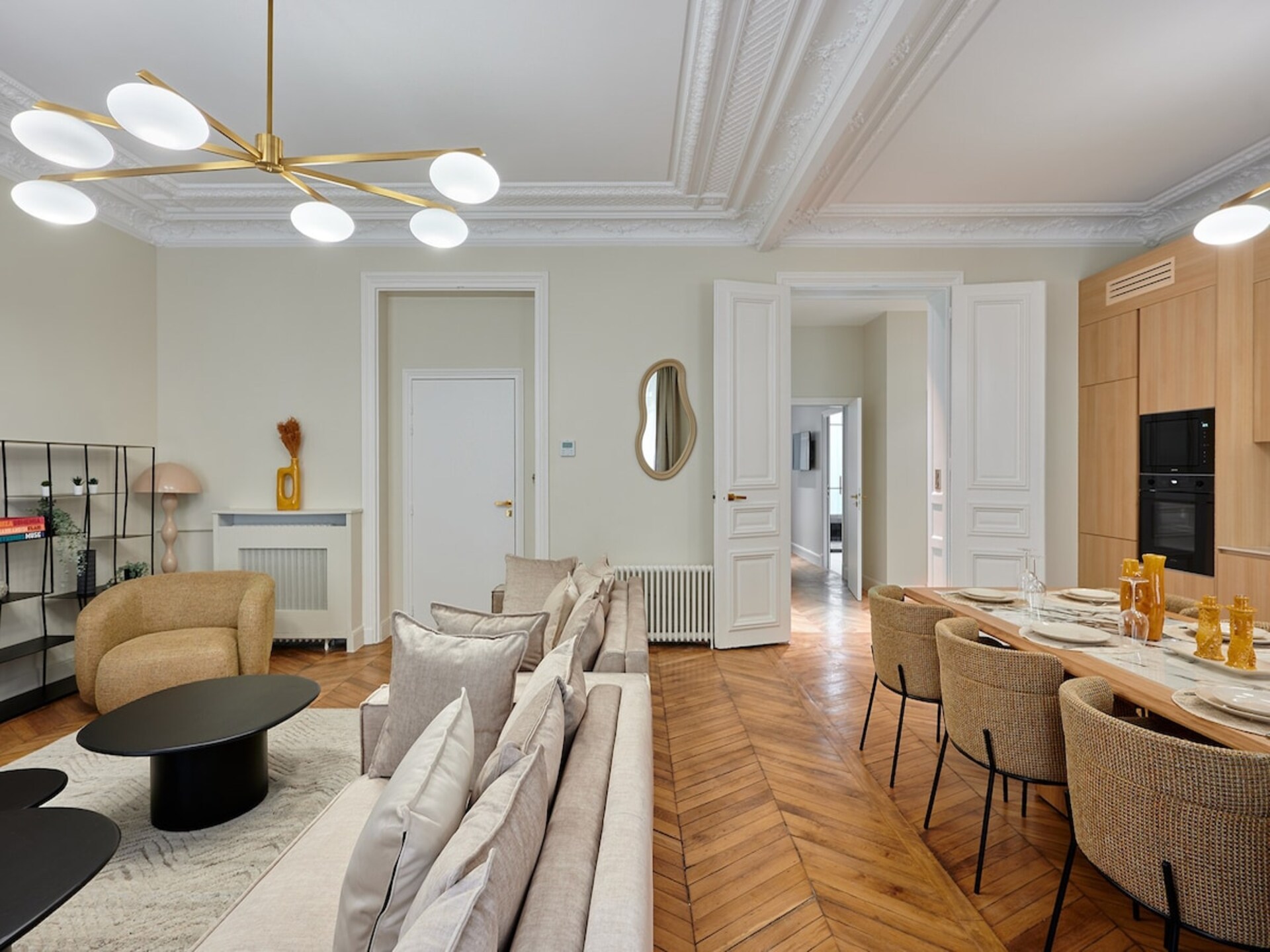 Luxe 3-slaapkamer appartement met airco in hartje Parijs, vlakbij Place de Clichy - foto 16