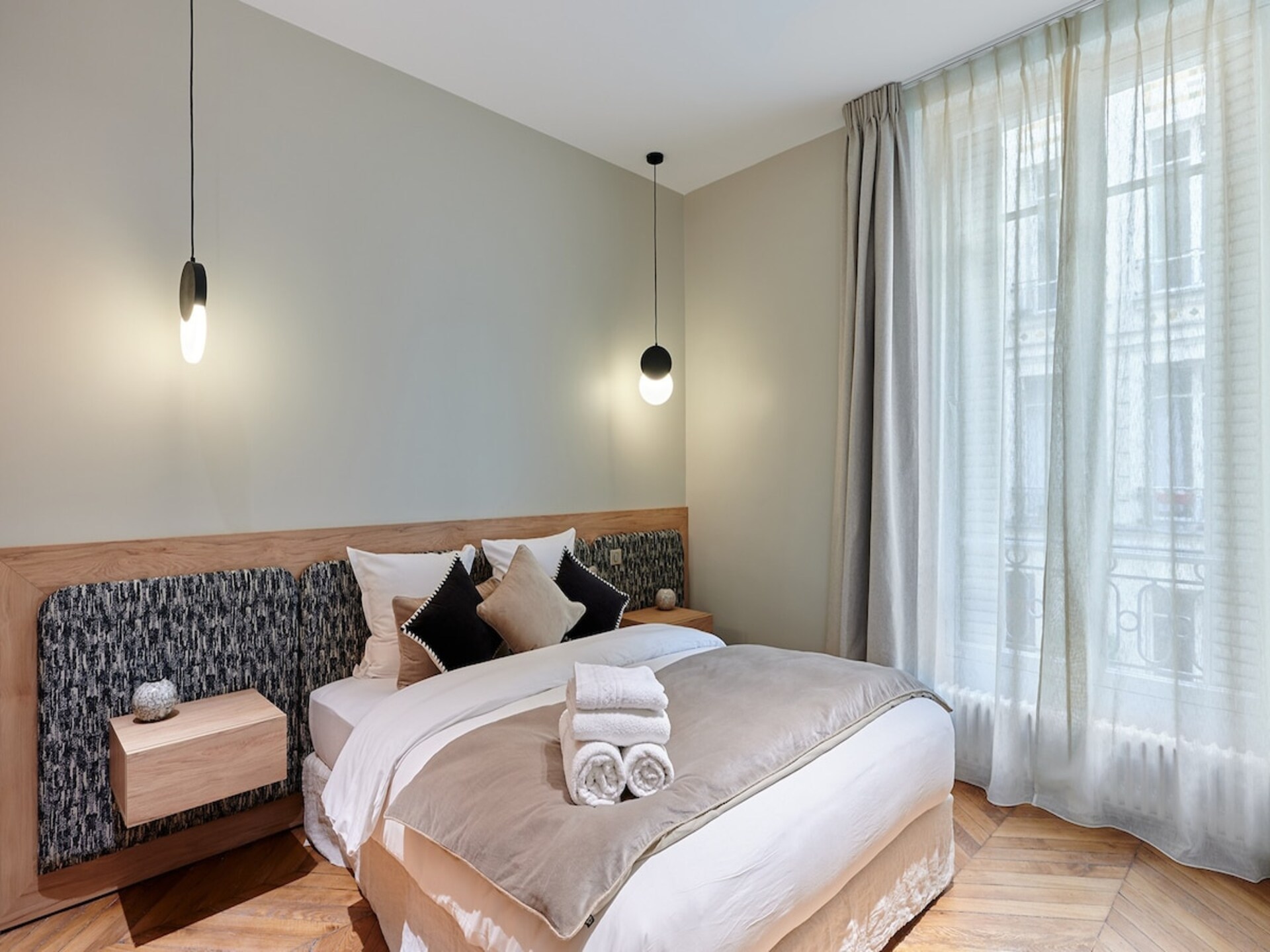Luxe 3-slaapkamer appartement met airco in hartje Parijs, vlakbij Place de Clichy - foto 20