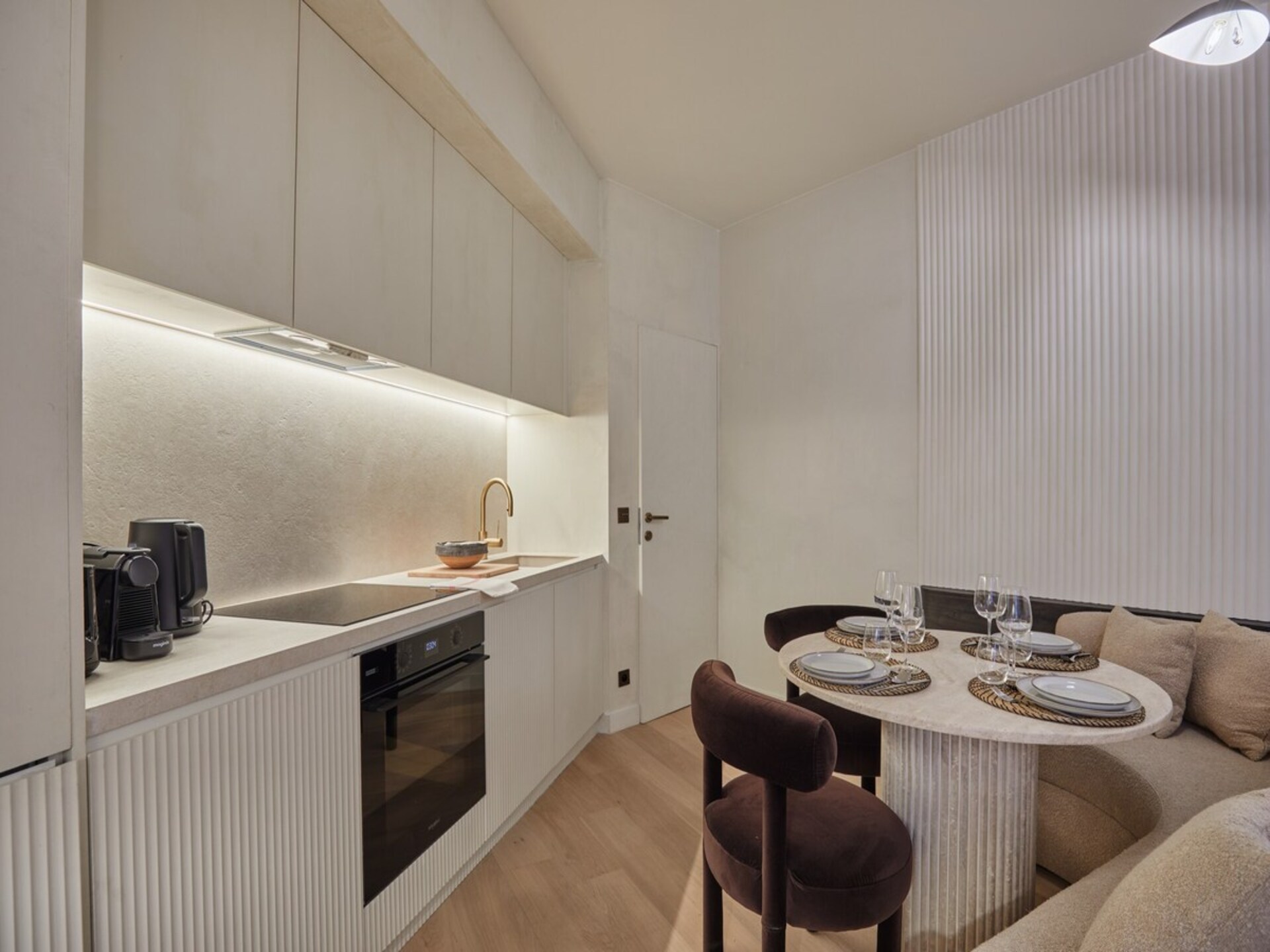 Stijlvol appartement met airco vlakbij het Louvre in Parijs - foto 7