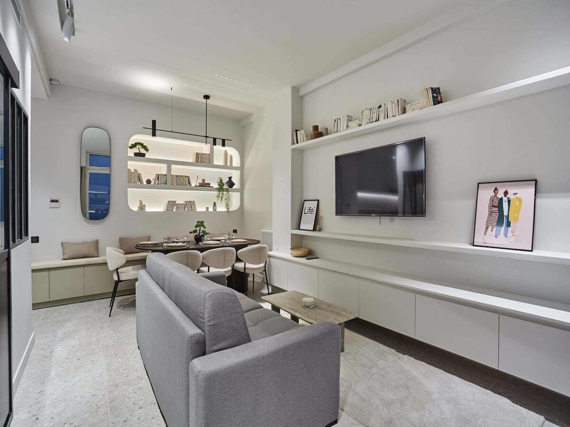 Gerenoveerd appartement aan de voet van de Sacré Coeur, Parijs - foto 7