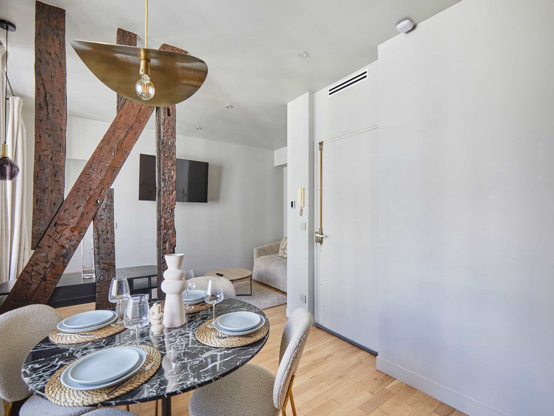 Gerenoveerd appartement in de Marais, vlakbij Place des Vosges - foto 15