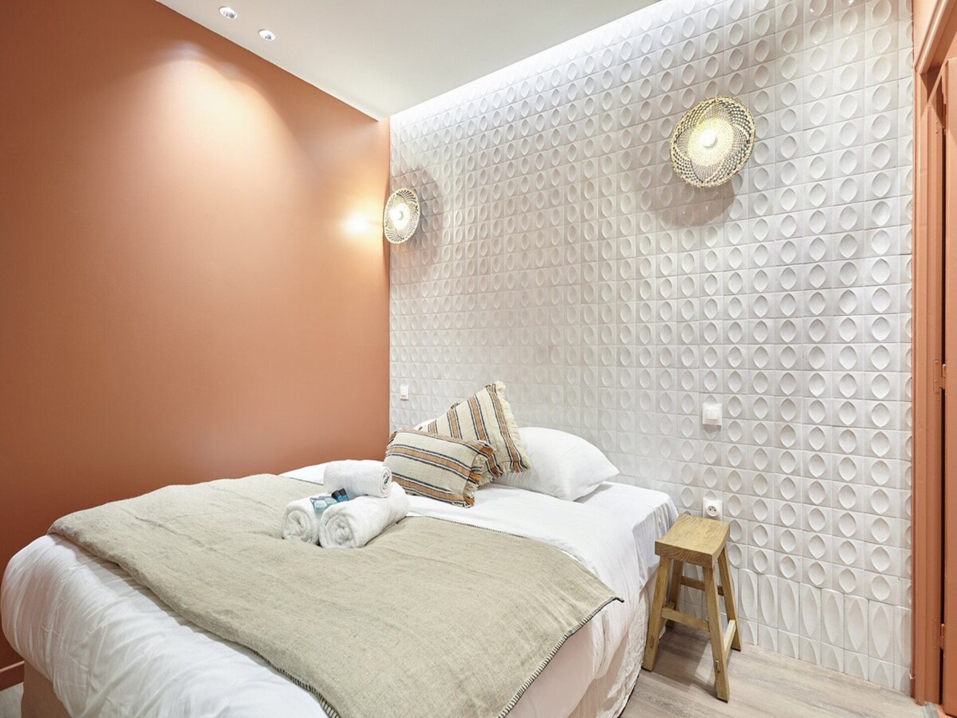 Prachtig gerenoveerd appartement in de bruisende Marais, vlakbij het stadhuis - foto 2