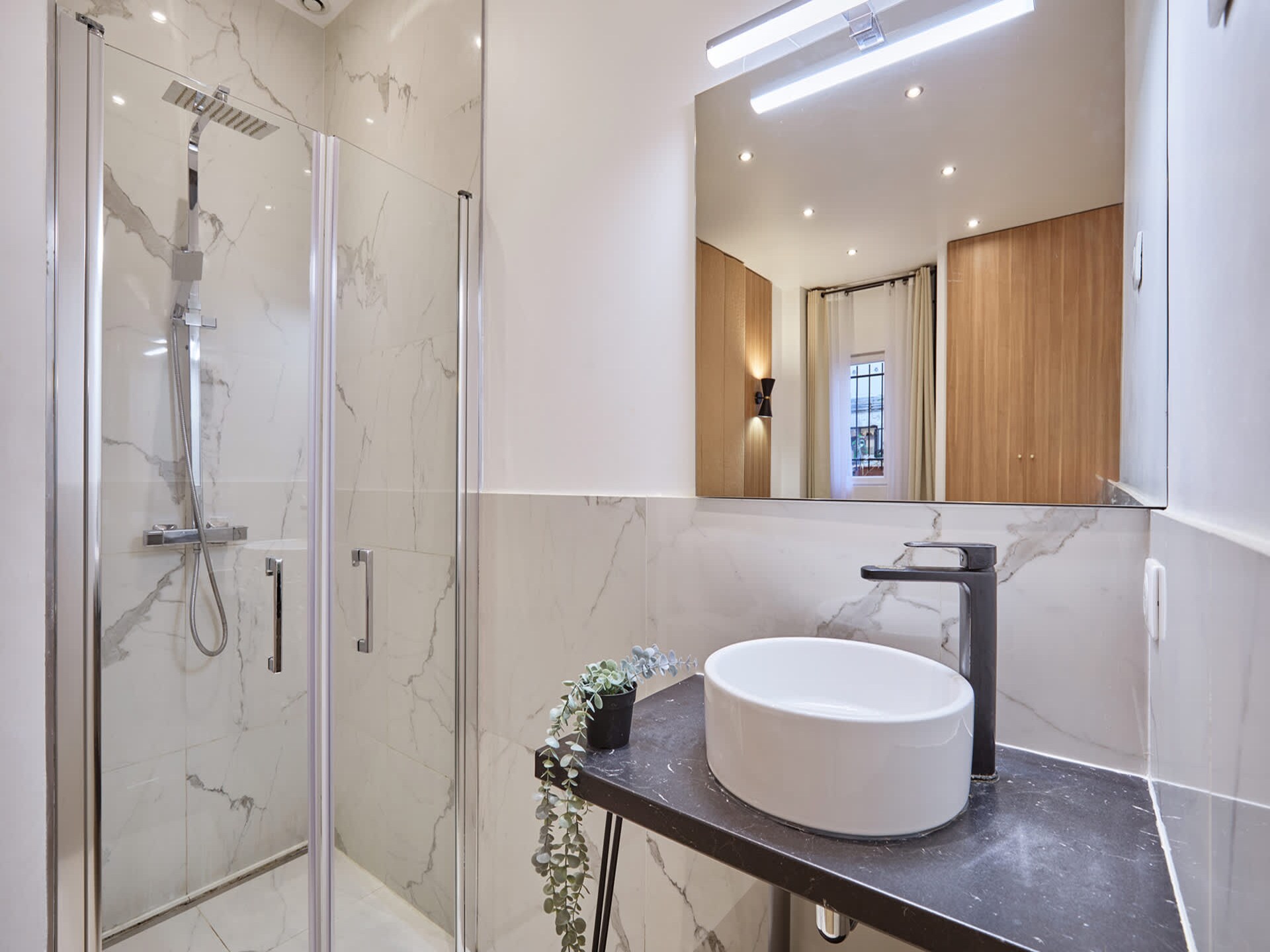 Elegant familieappartement in het bruisende hart van Parijs - foto 35